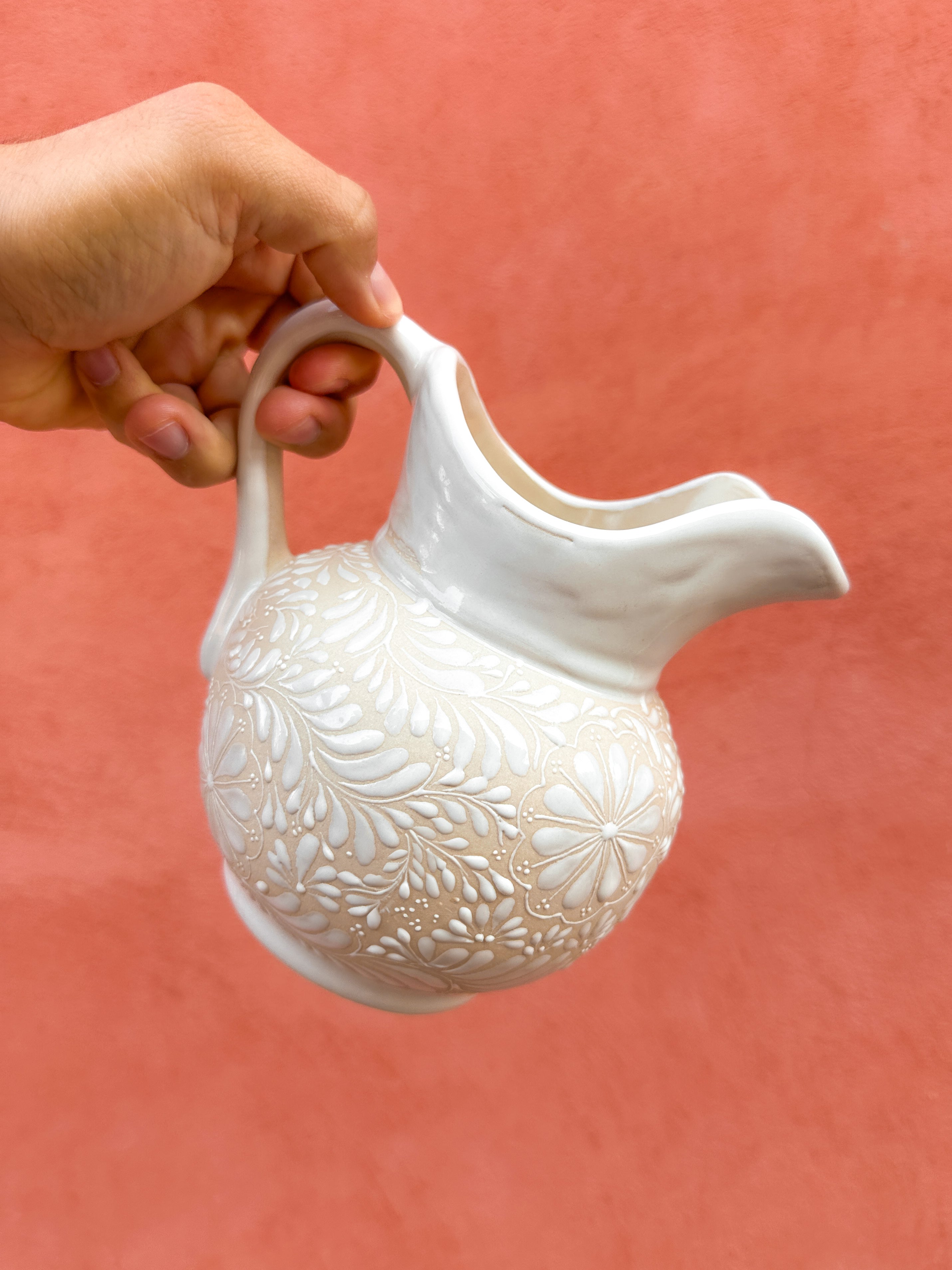 PRE-ORDER White Jarra (SHIPS IN APPROX. 6-12 WEEKS)