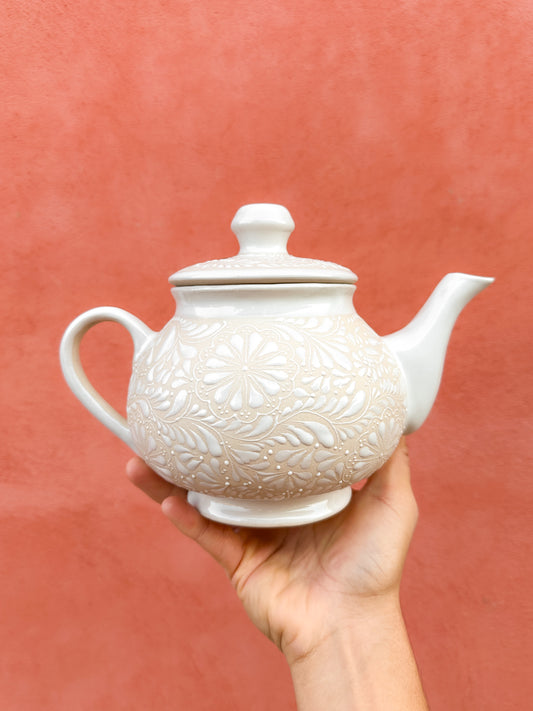 PRE-ORDER White Tea Pot (SHIPS IN APPROX. 6-12 WEEKS)
