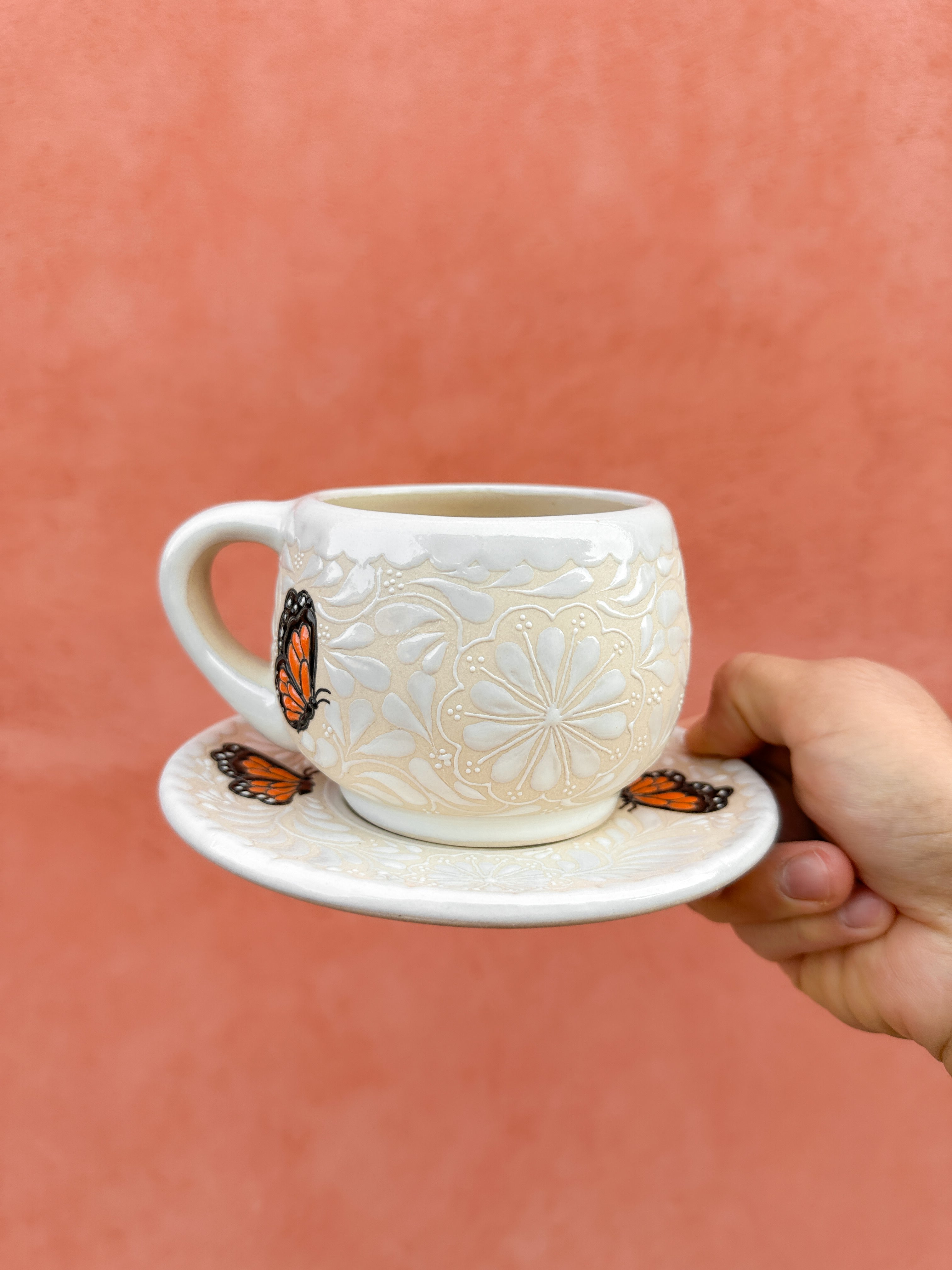 PRE-ORDER Monarca Butterflies Plate and Mug Set (SHIPS IN APPROX. 6-12 WEEKS)