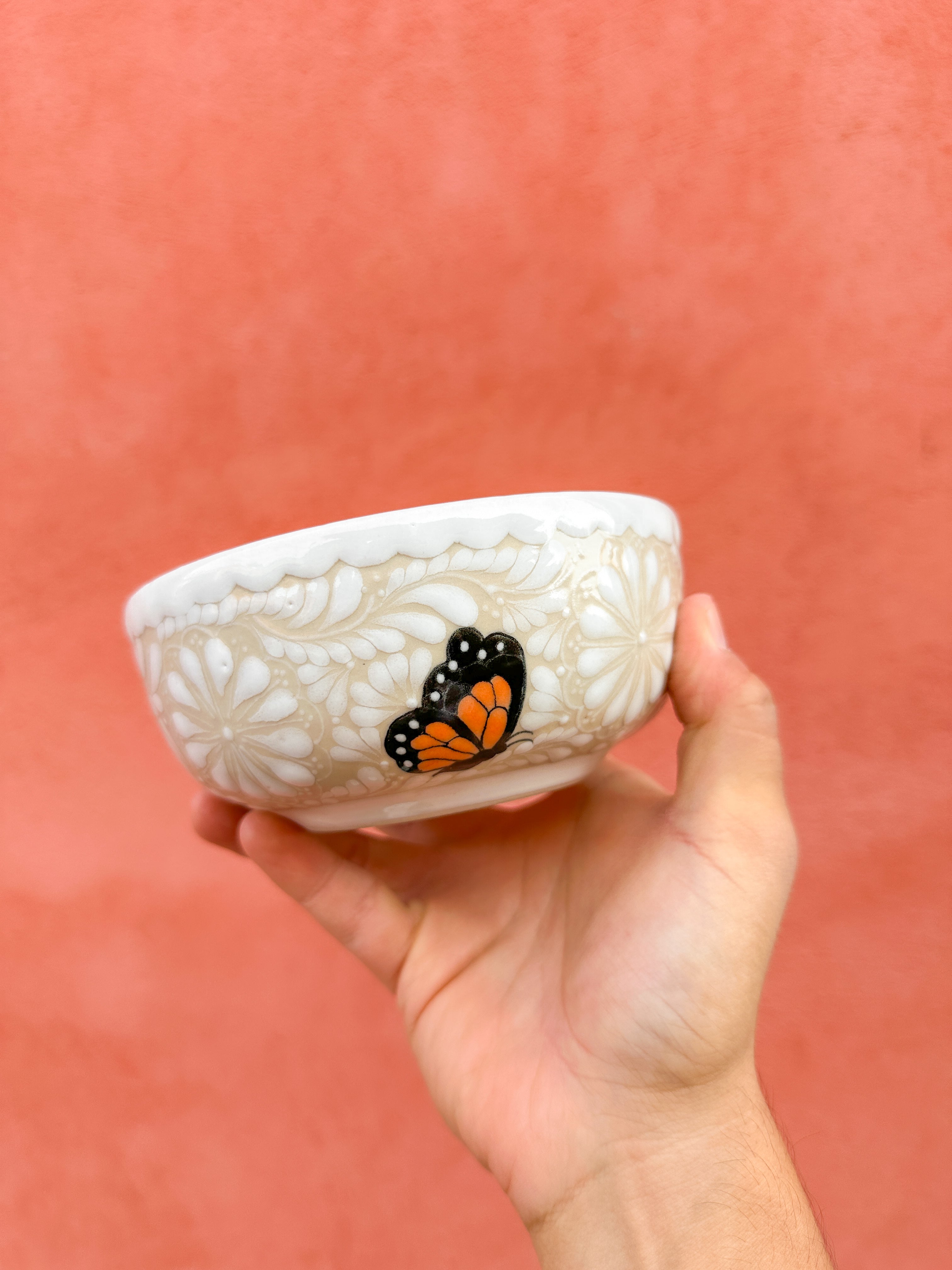 PRE-ORDER Monarca Butterflies Bowl (SHIPS IN APPROX. 6-12 WEEKS)