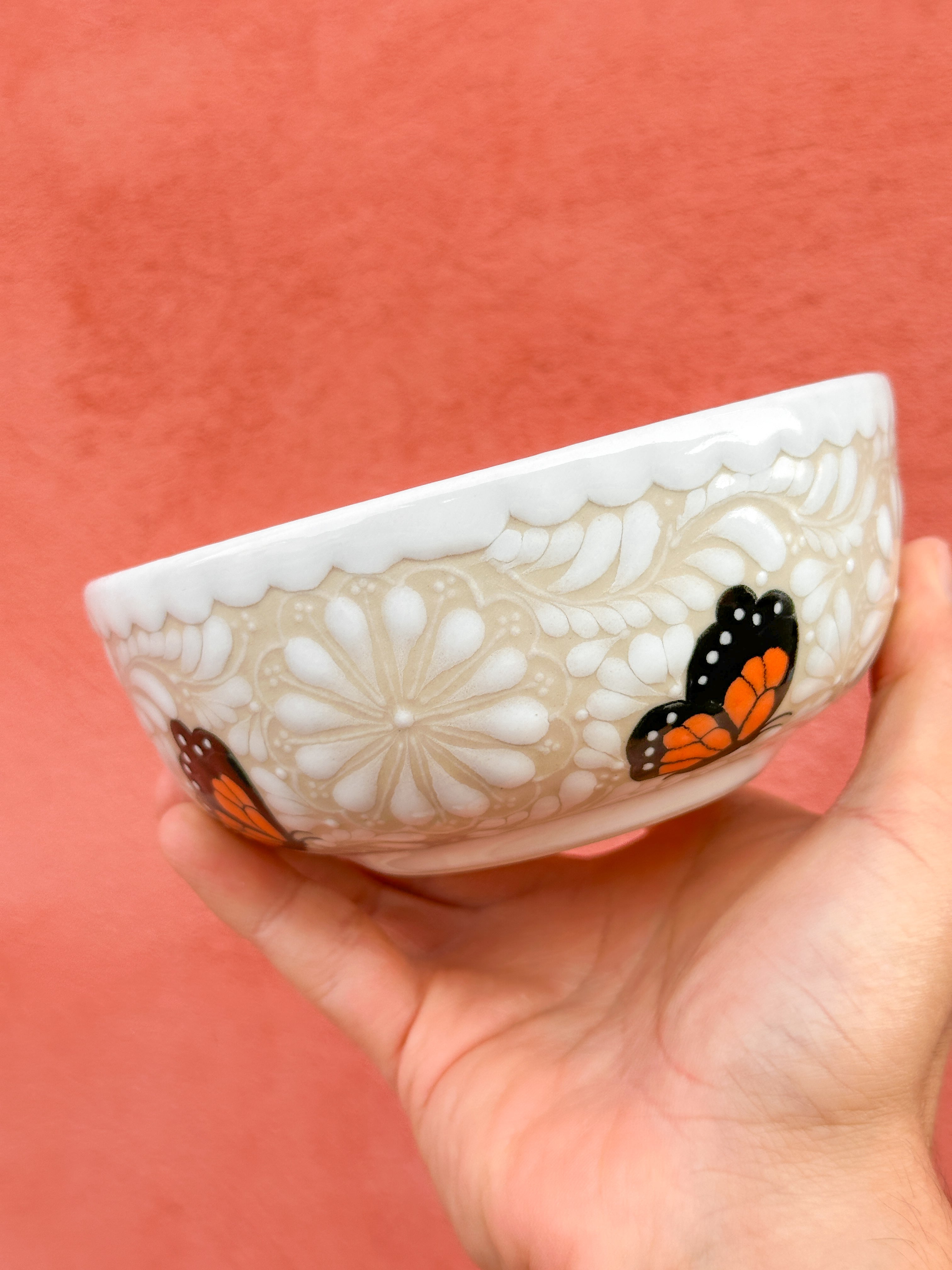 PRE-ORDER Monarca Butterflies Bowl (SHIPS IN APPROX. 6-12 WEEKS)