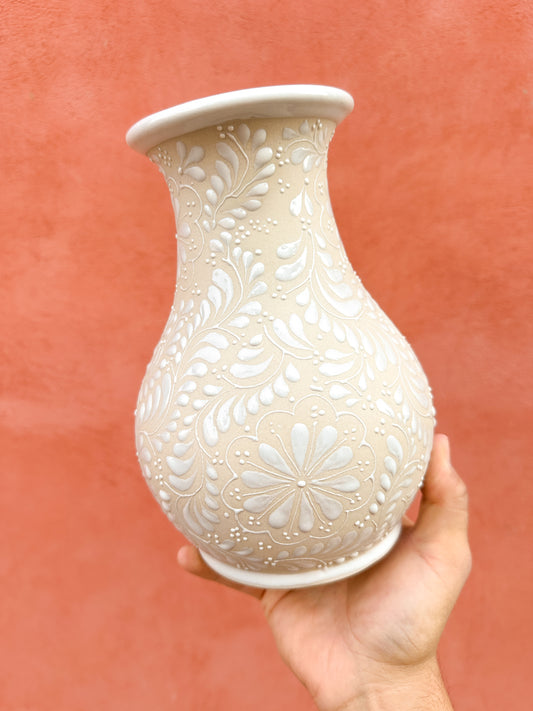 PRE-ORDER White Flower Vase (SHIPS IN APPROX. 6- 12 WEEKS)