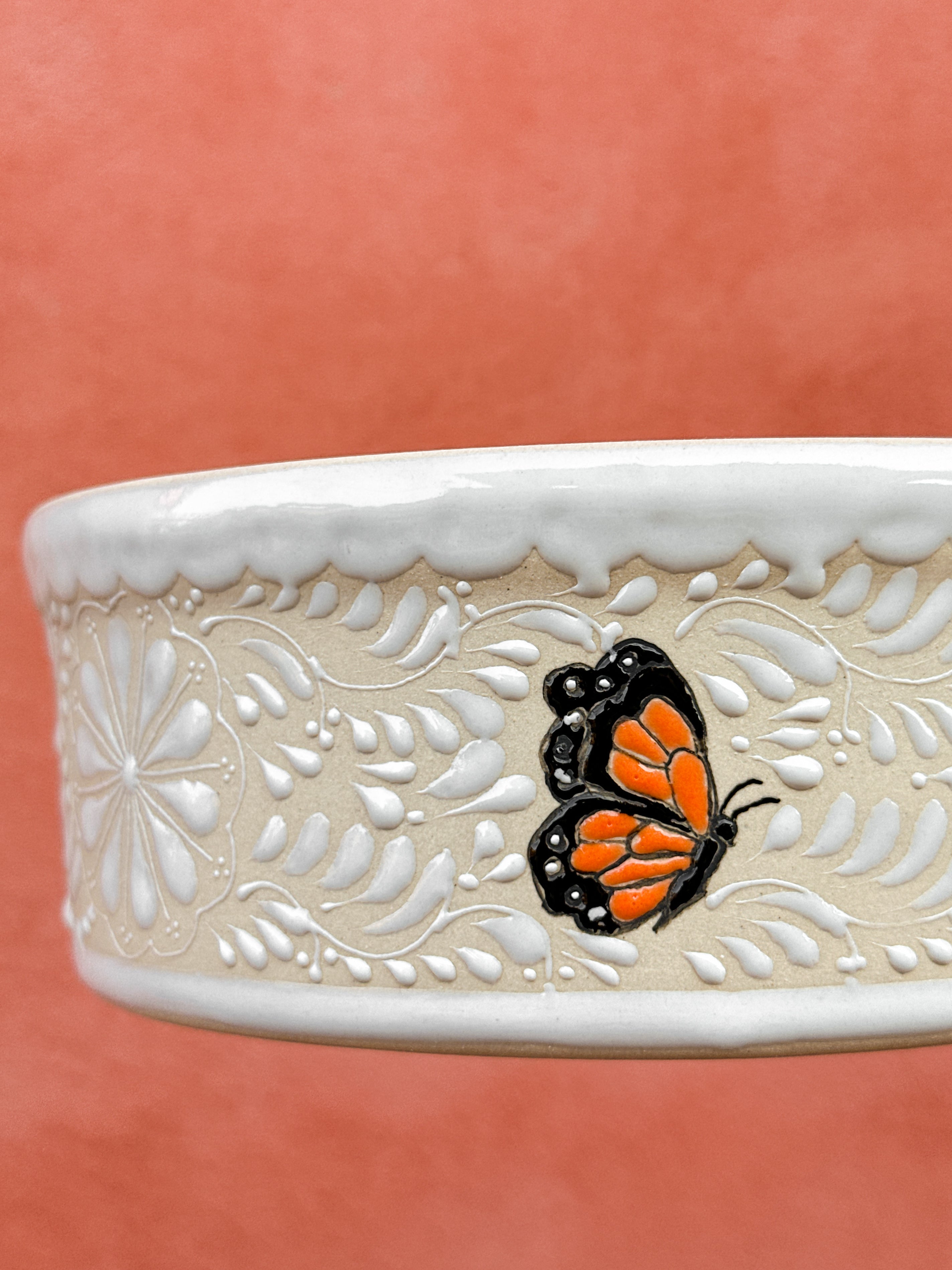 PRE-ORDER Monarca Butterflies Bowl (SHIPS IN APPROX. 6-12 WEEKS)