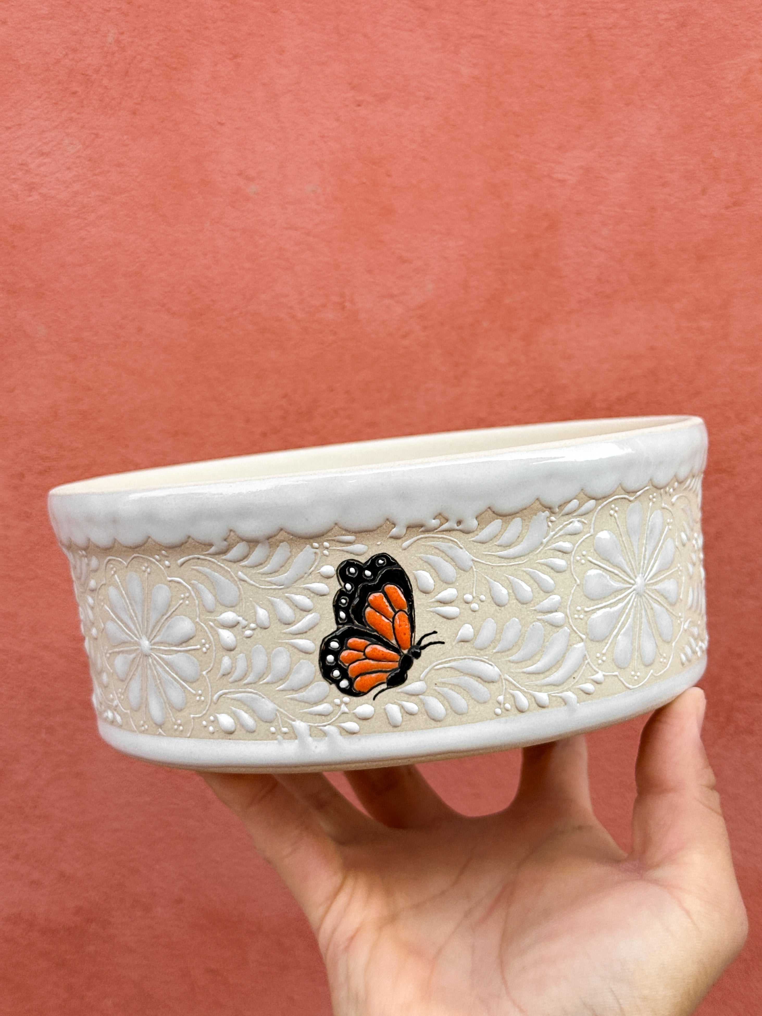 PRE-ORDER Monarca Butterflies Bowl (SHIPS IN APPROX. 6-12 WEEKS)
