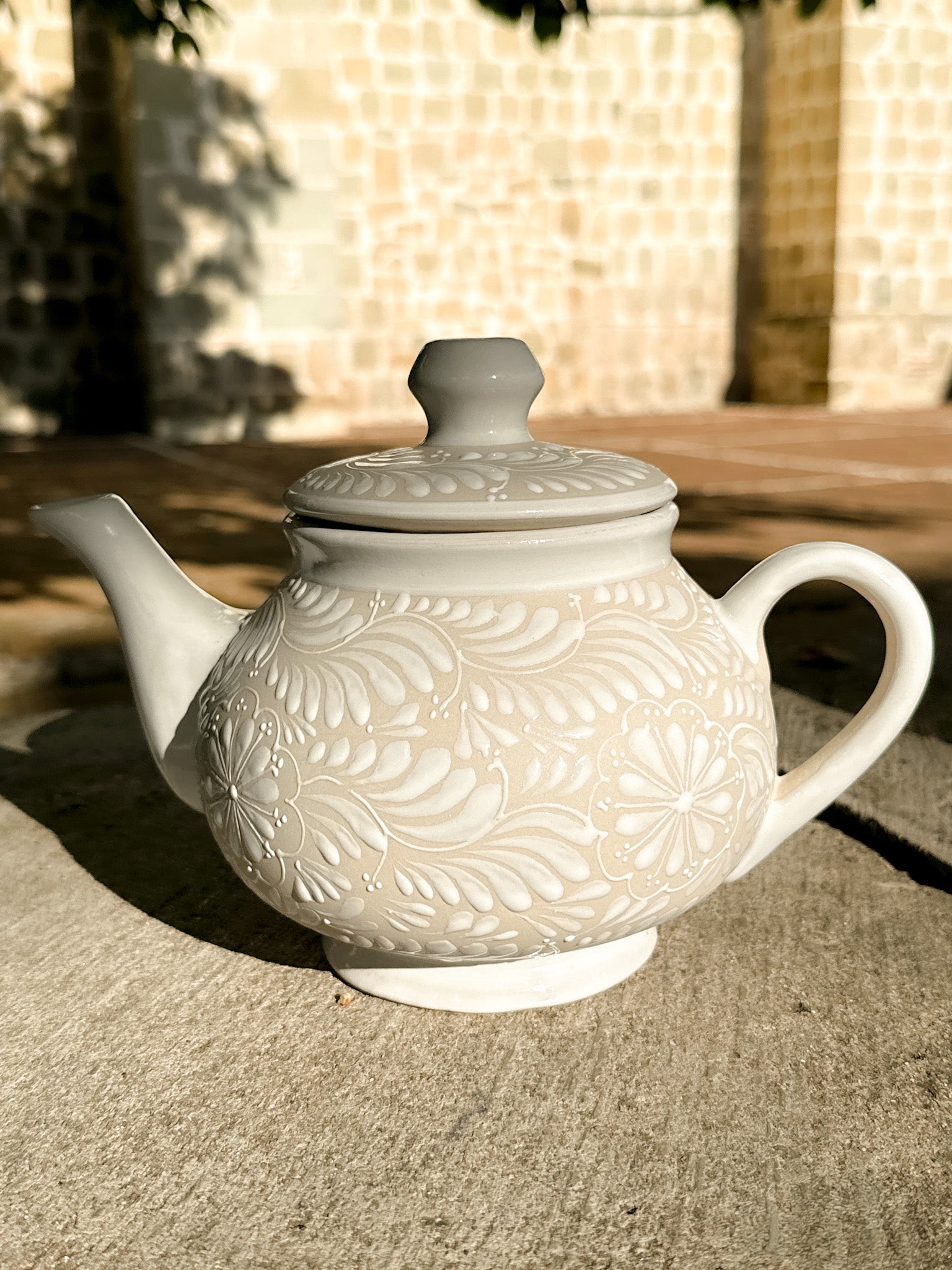 PRE-ORDER White Tea Pot (SHIPS IN APPROX. 6-12 WEEKS)