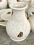 PRE-ORDEN Jarrón Mariposas Monarca (ENVÍO EN APROX. 6-12 SEMANAS)