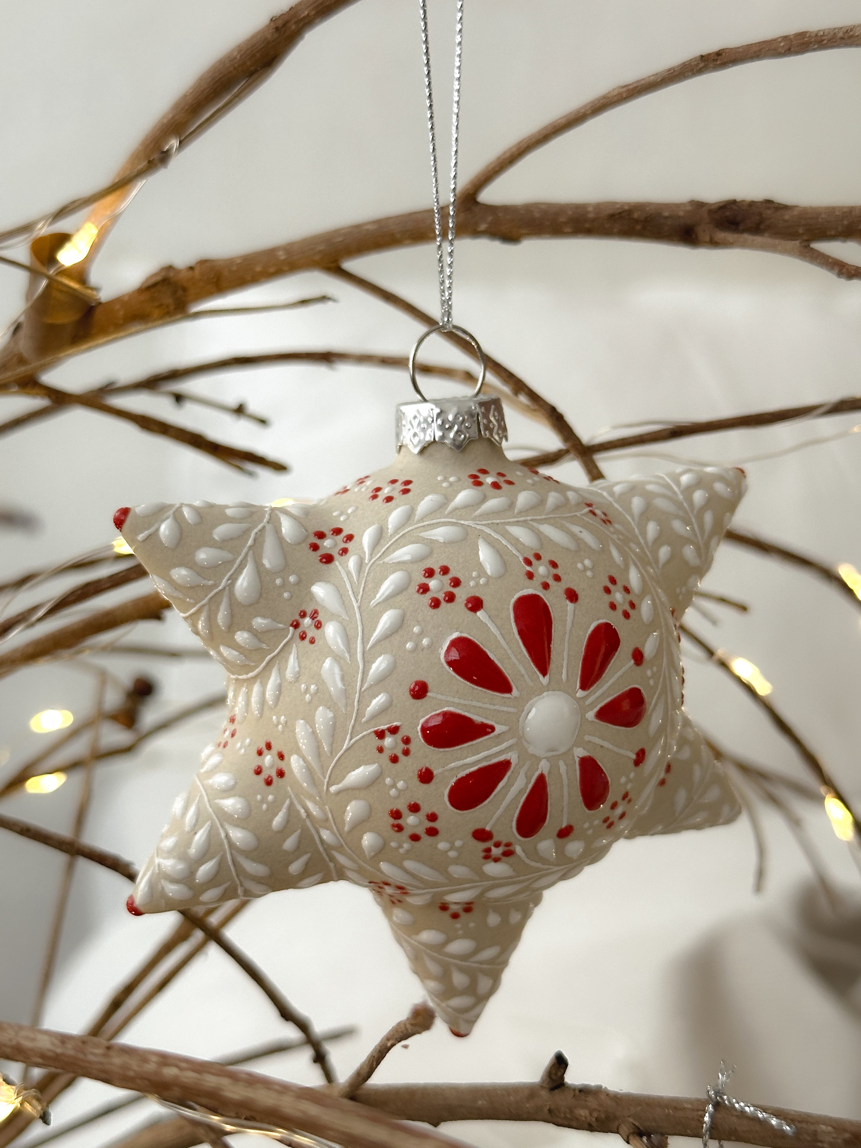 Adorno navideño blanco "Piñata Mexicana"