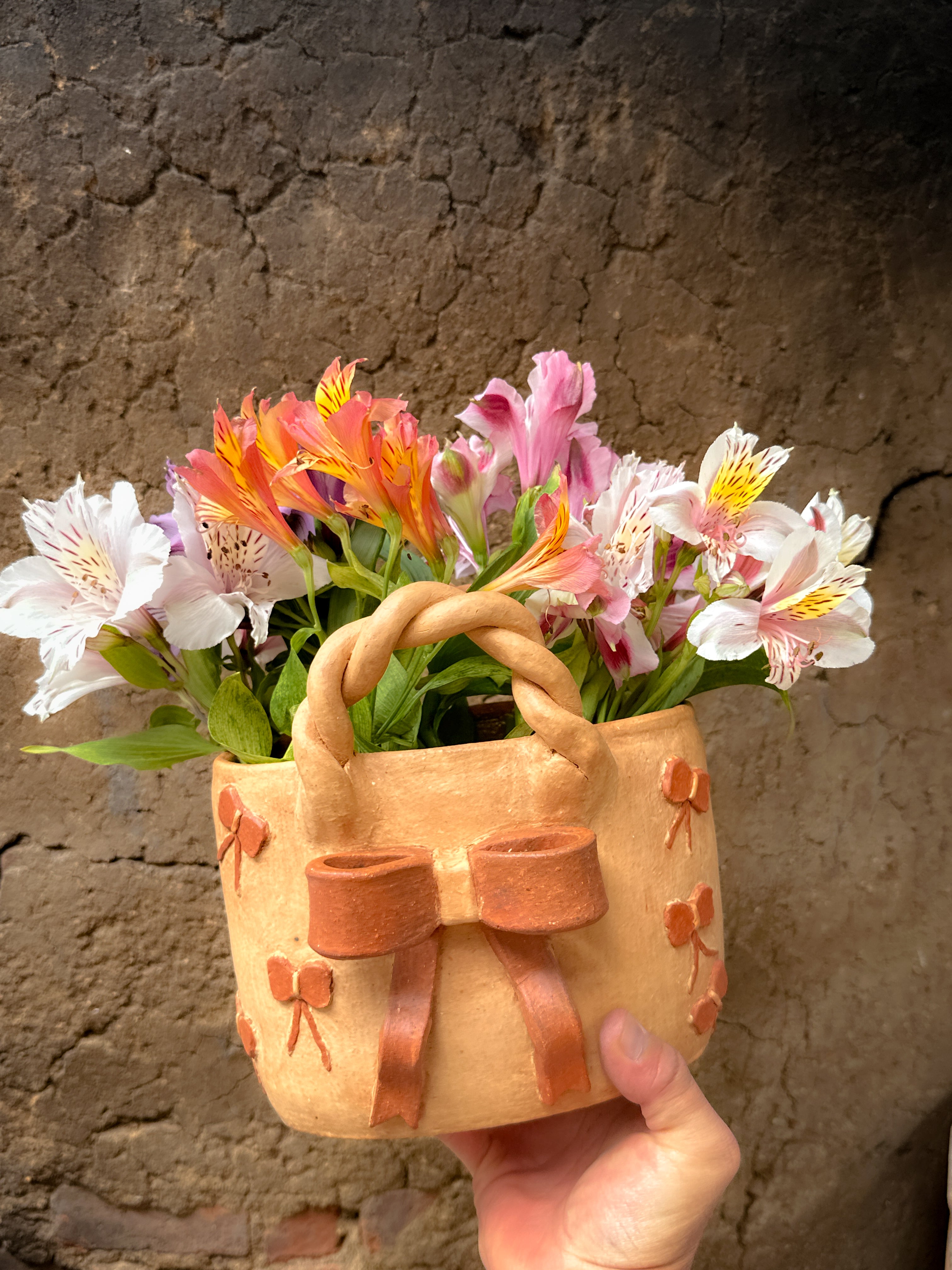 Mercado Bag Flower Vase