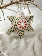 Adorno navideño rojo "Piñata Mexicana"