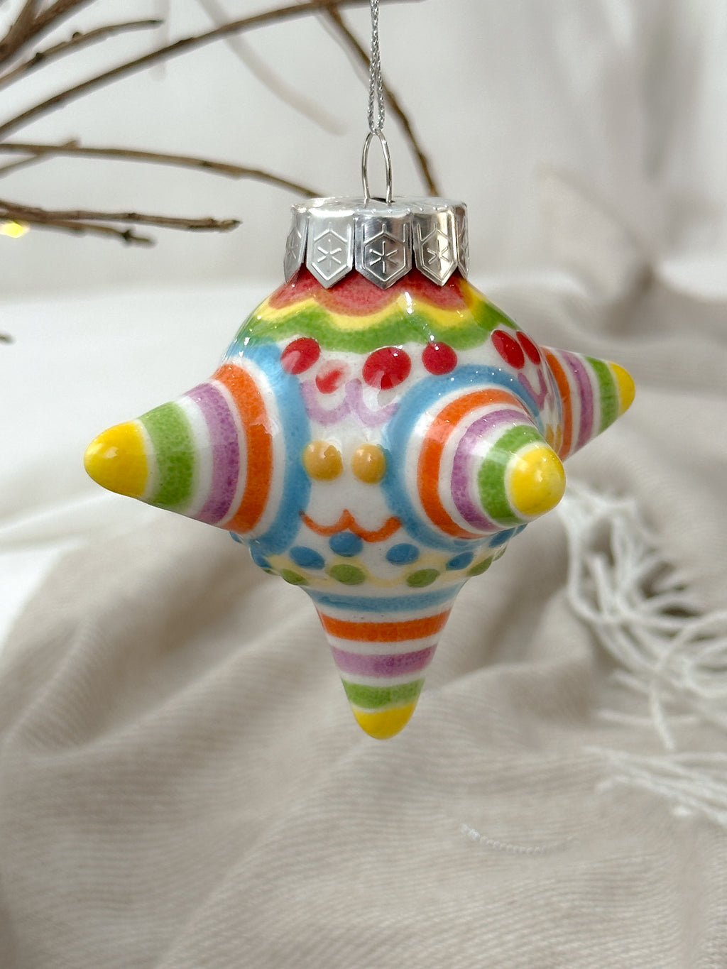 Adorno navideño de piñata "Talavera"