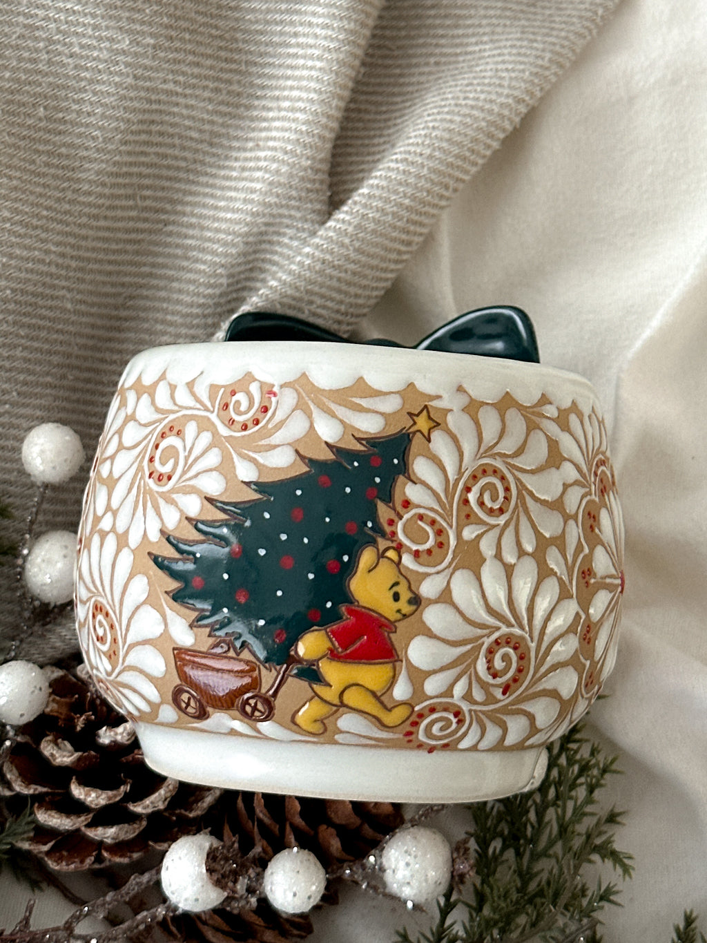 PRE-ORDER Set of 2 Christmas Pooh Mugs (SHIP STARTING DEC 5)