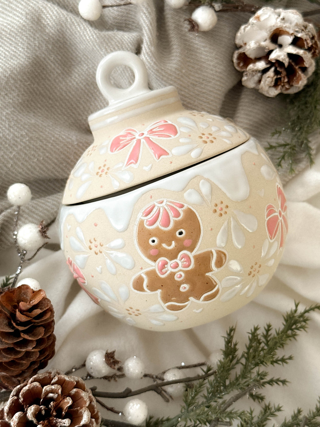 PRE-ORDER Christmas Ginger Ornament Bowl (SHIP STARTING DEC 5)