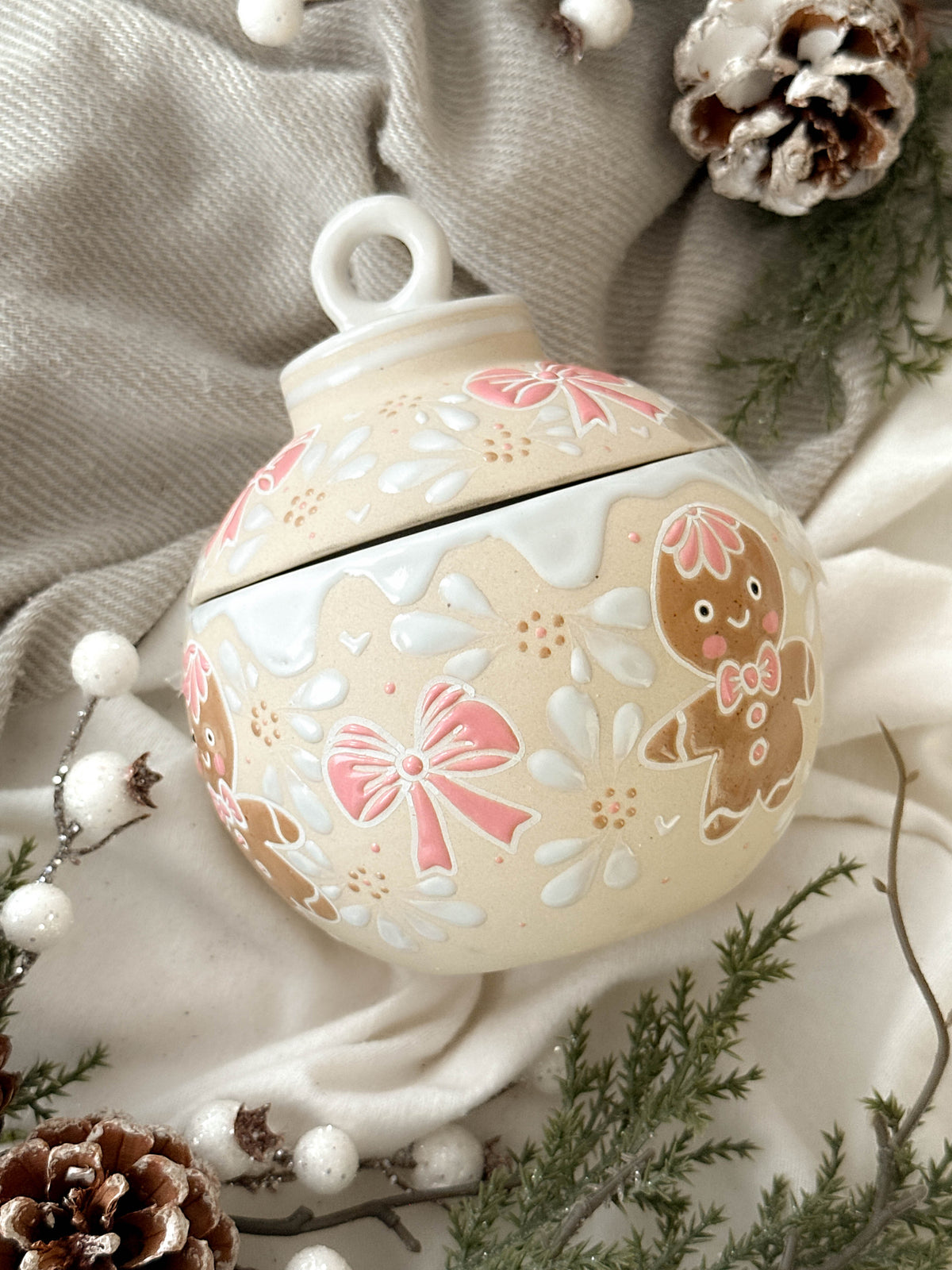 PRE-ORDER Christmas Ginger Ornament Bowl (SHIP STARTING DEC 5)