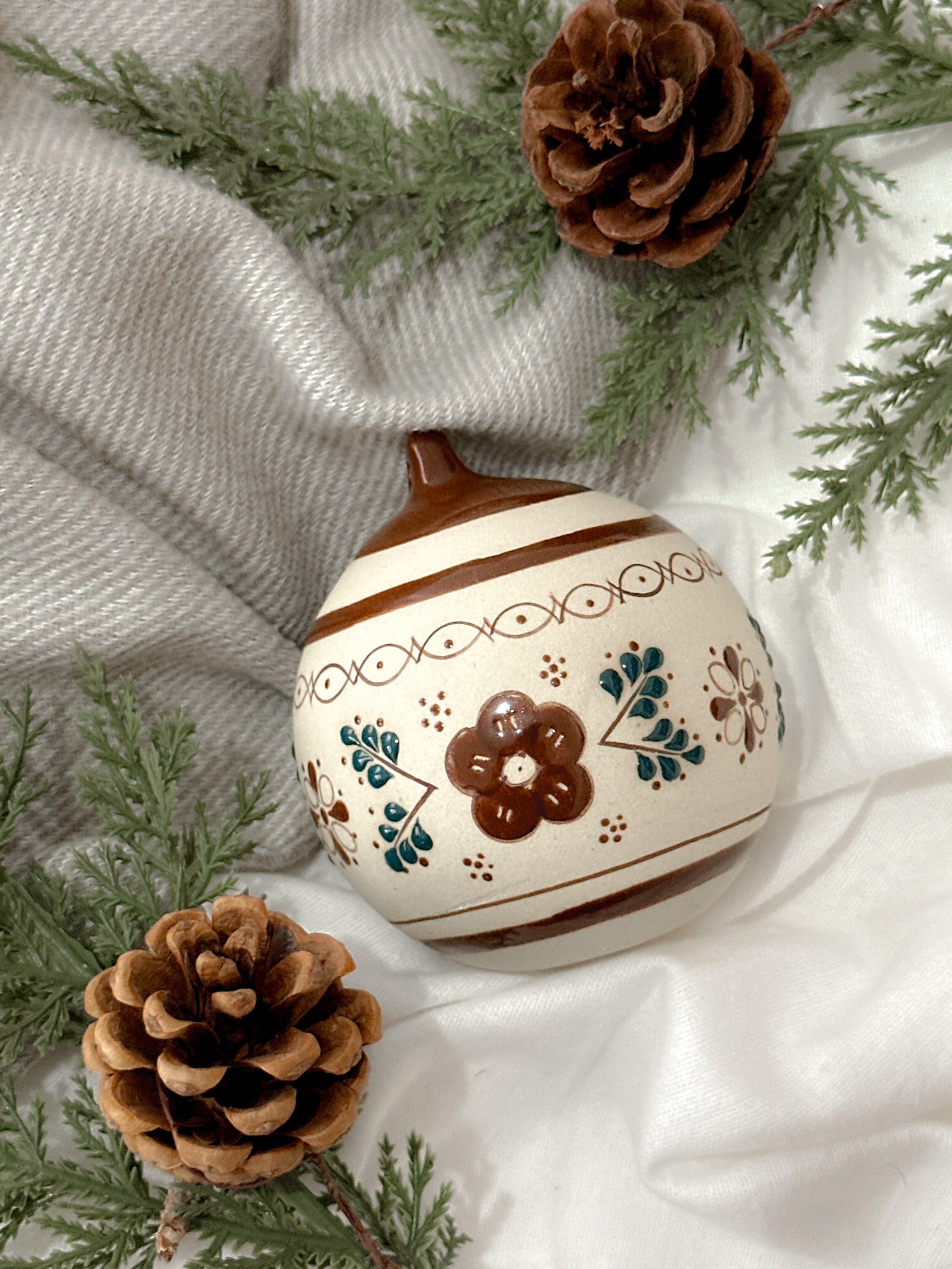 Adorno Navideño Marrón "Casa de la Abuela"