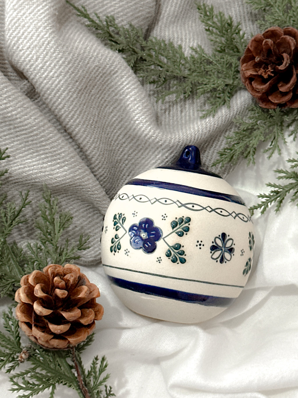 Adorno Navideño Azul "Casa de la Abuela"