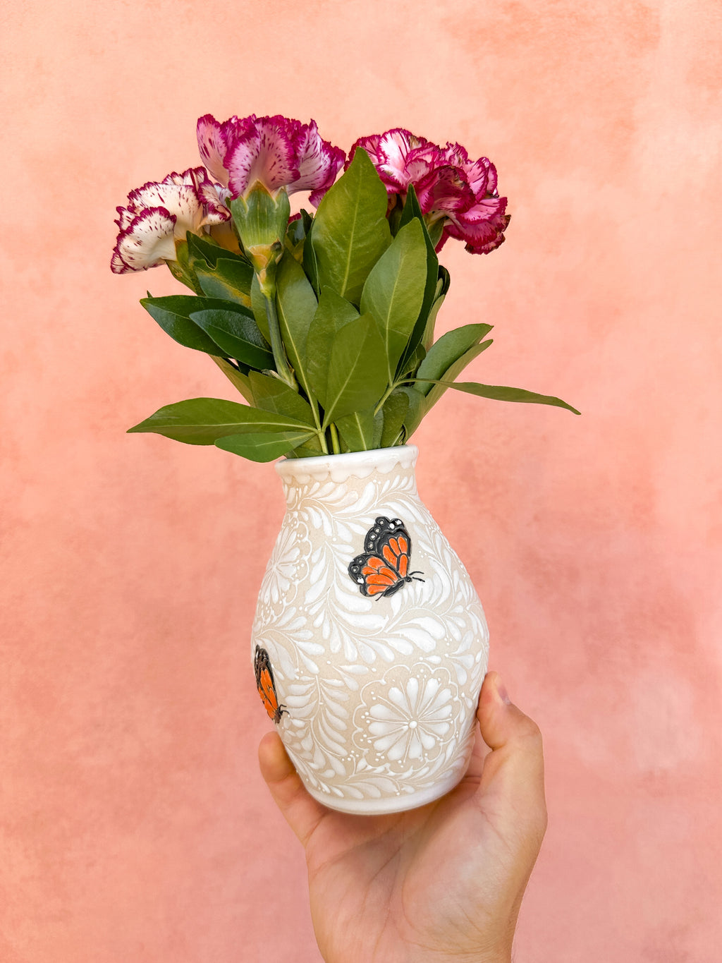 PRE-ORDER Monarca Butterflies Small Flower Vase (SHIPS IN APPROX. 6-12 WEEKS)