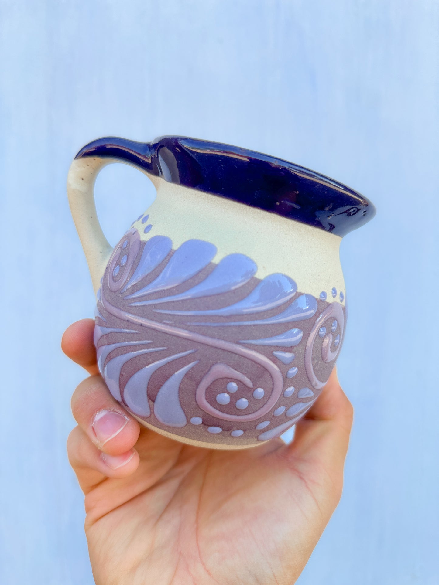 Taza mexicana morada