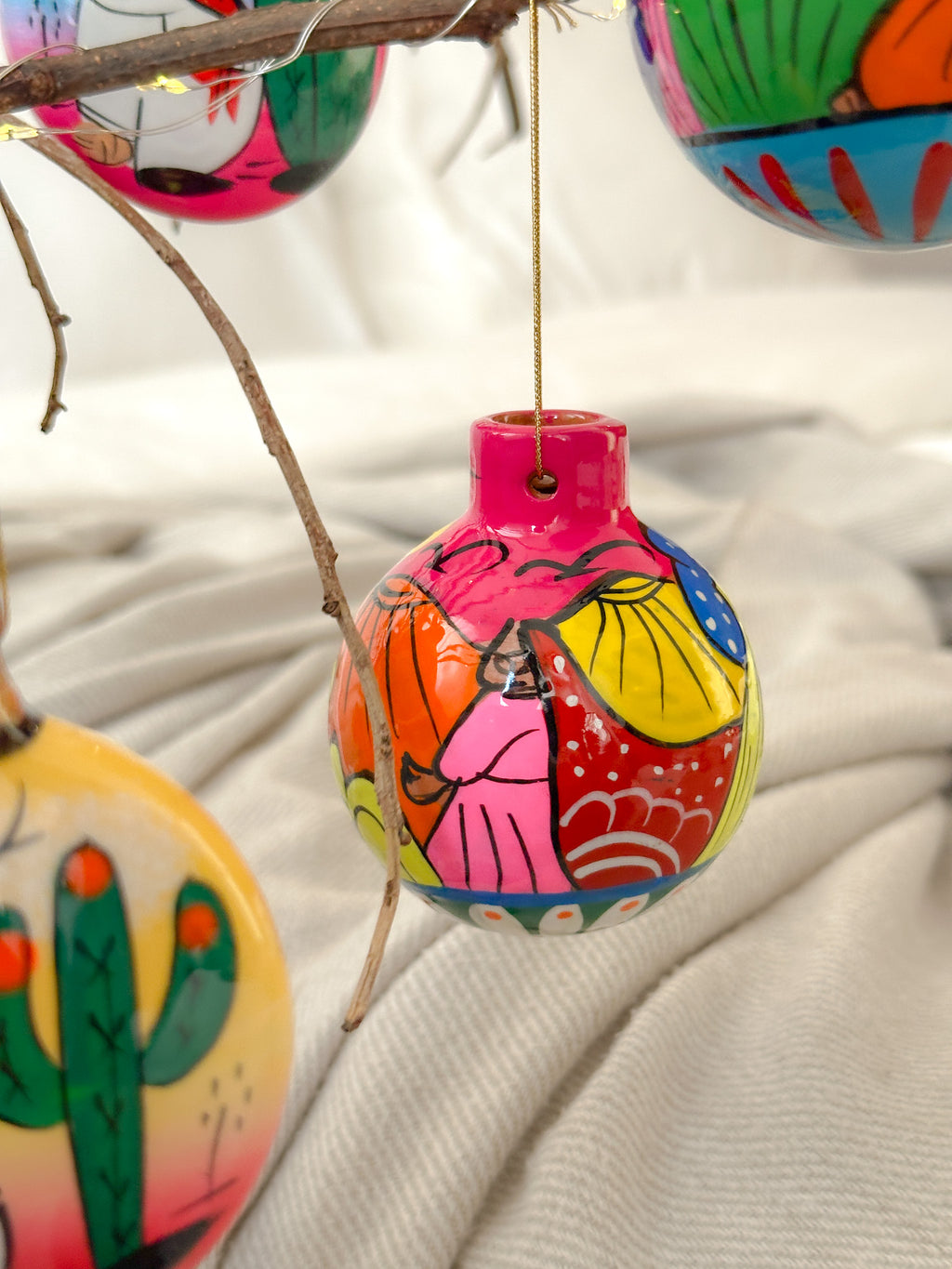 "Historias de México" Adornos Navideños Redondos Surtidos