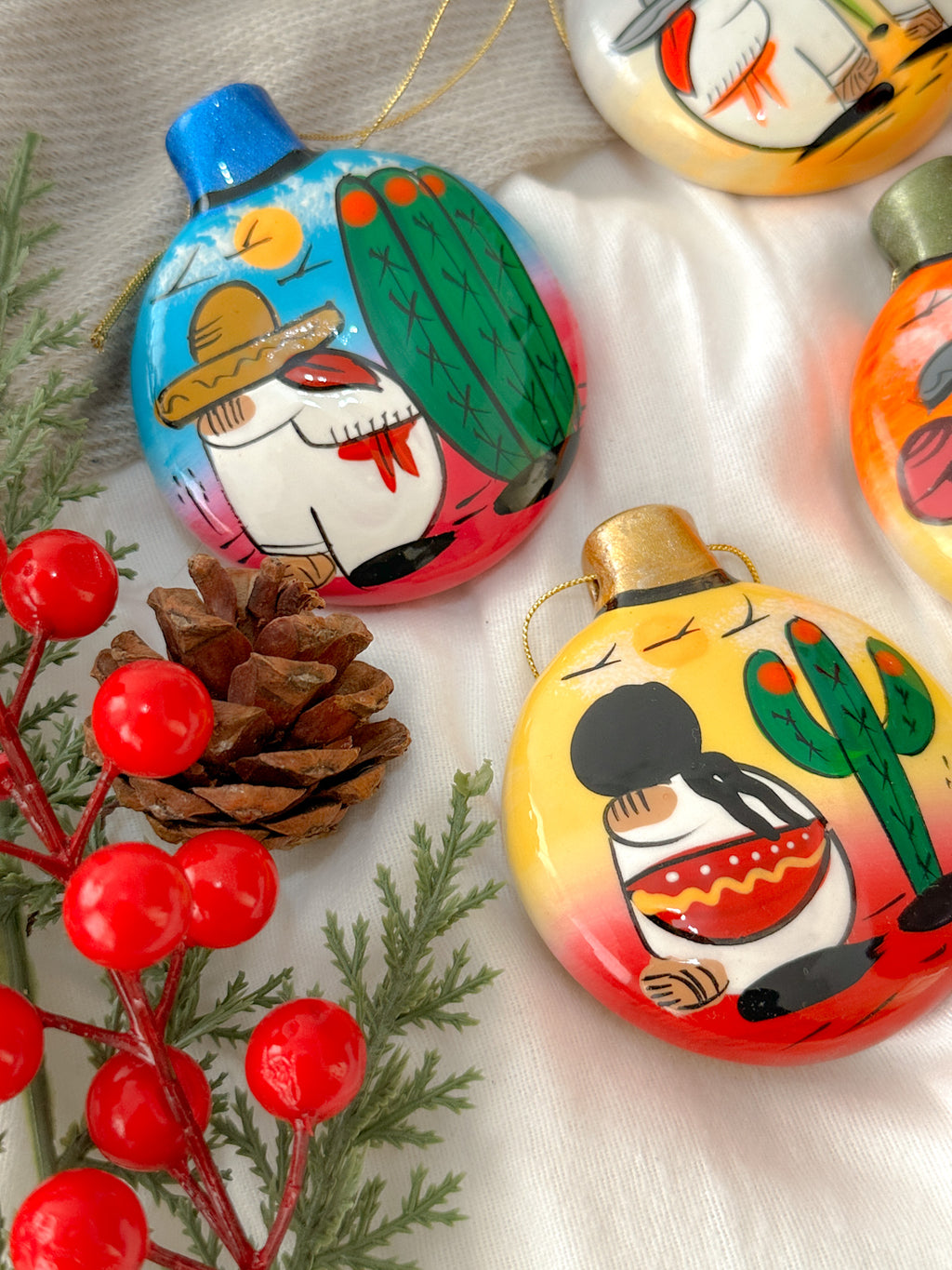 "Historias de México" Adornos Navideños Surtidos