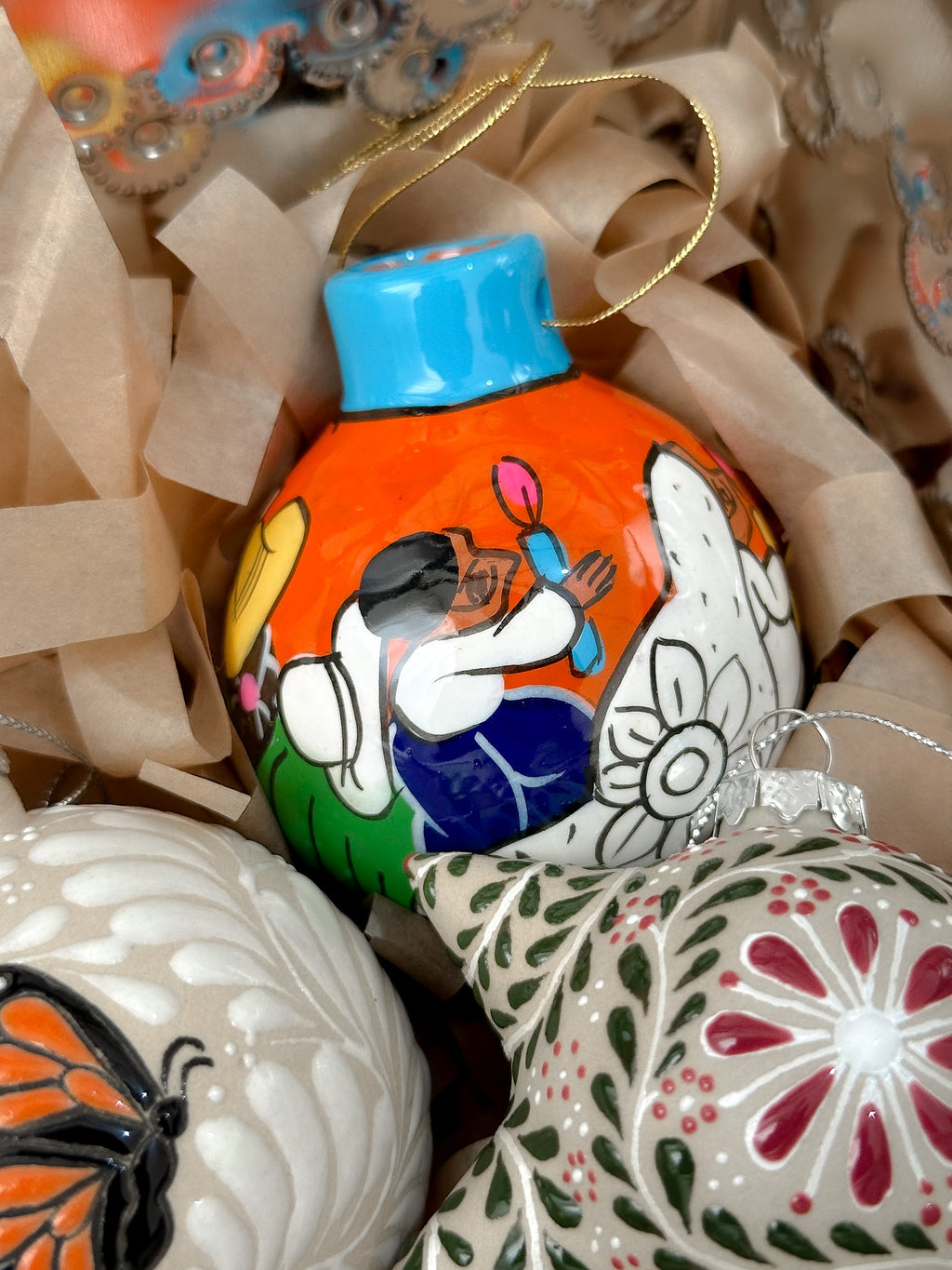 Caja navideña (adornos surtidos)