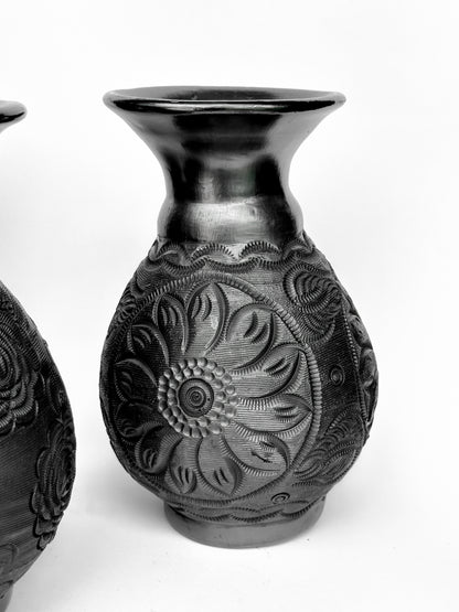 Black Clay Dried Flower Vase