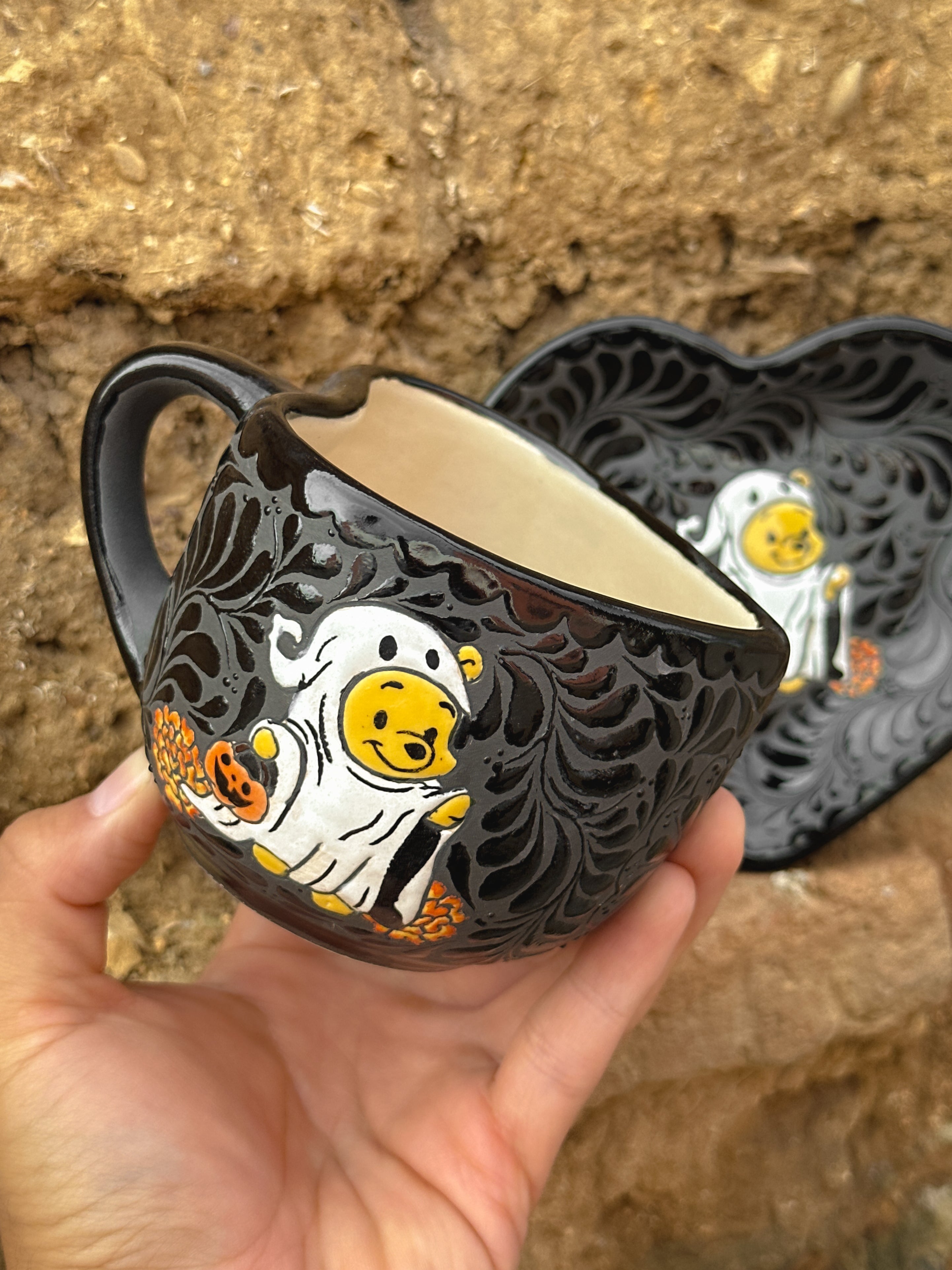 PRE-ORDER Pooh Bear Mug And Plate Set (SHIPS IN APPROX. 6-12 WEEKS)
