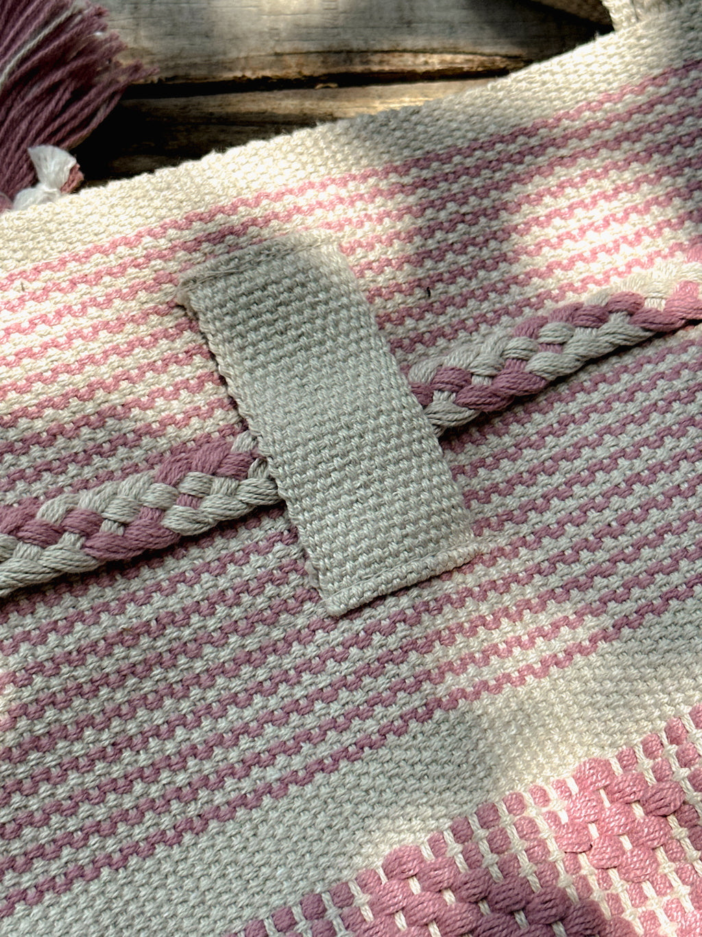 Bolso de mano Jalieza tejido a mano