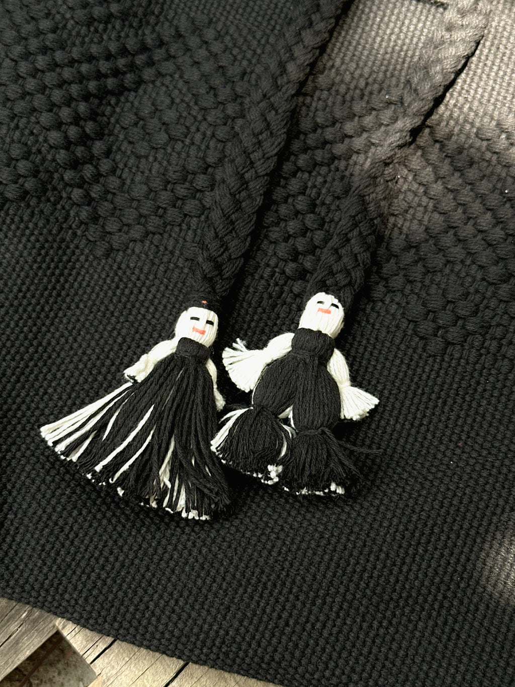 Bolso de mano Jalieza tejido a mano