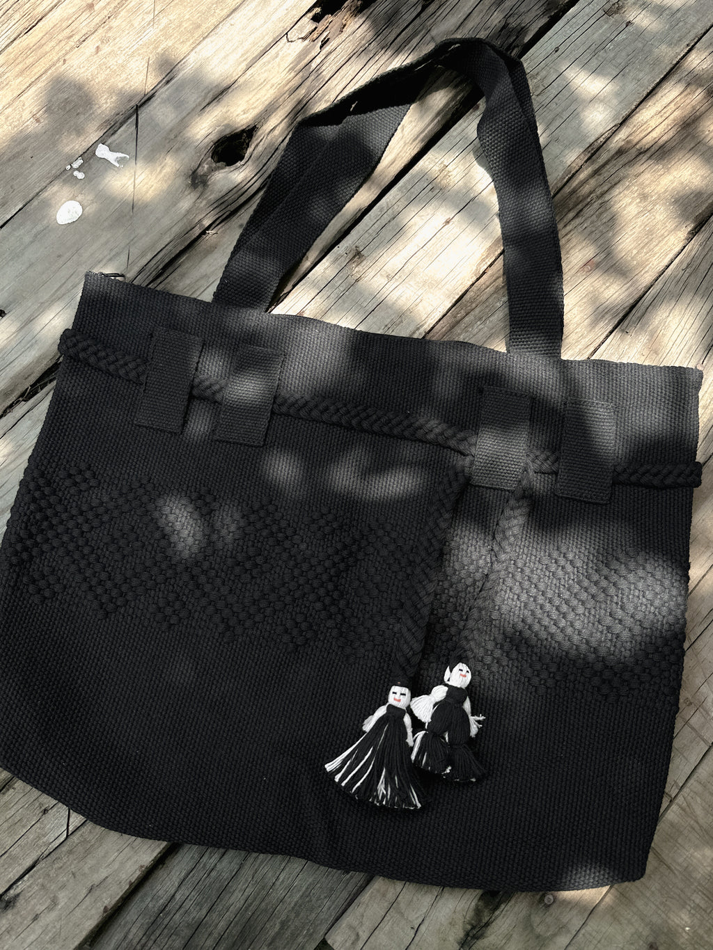 Bolso de mano Jalieza tejido a mano