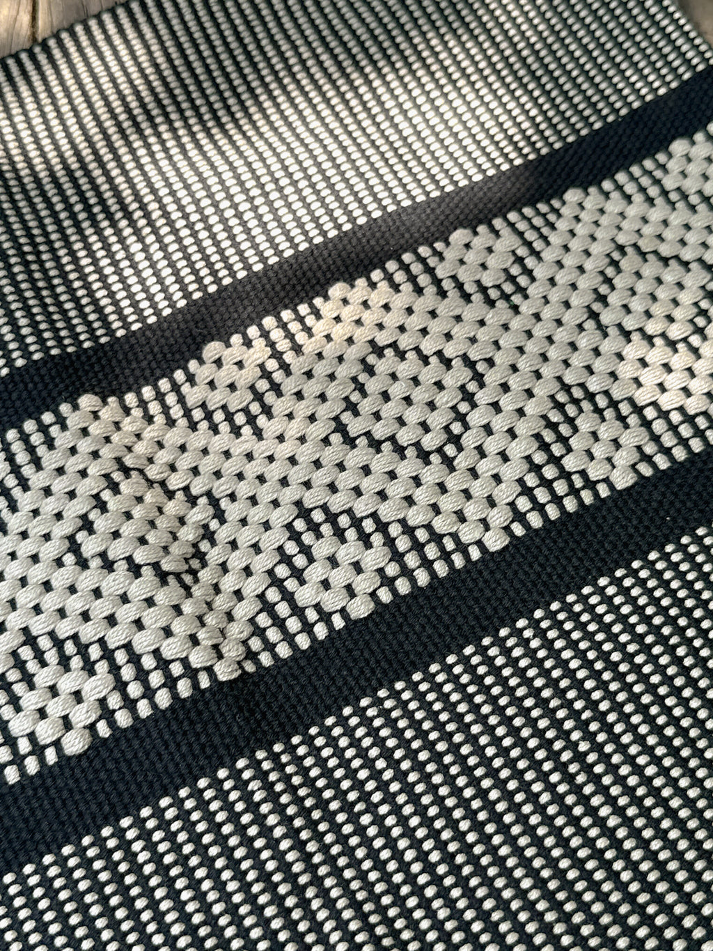 Bolso de mano Jalieza tejido a mano