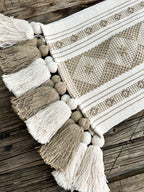 Paz Jalieza Table Runner