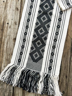 Anochecer Jalieza Table Runner