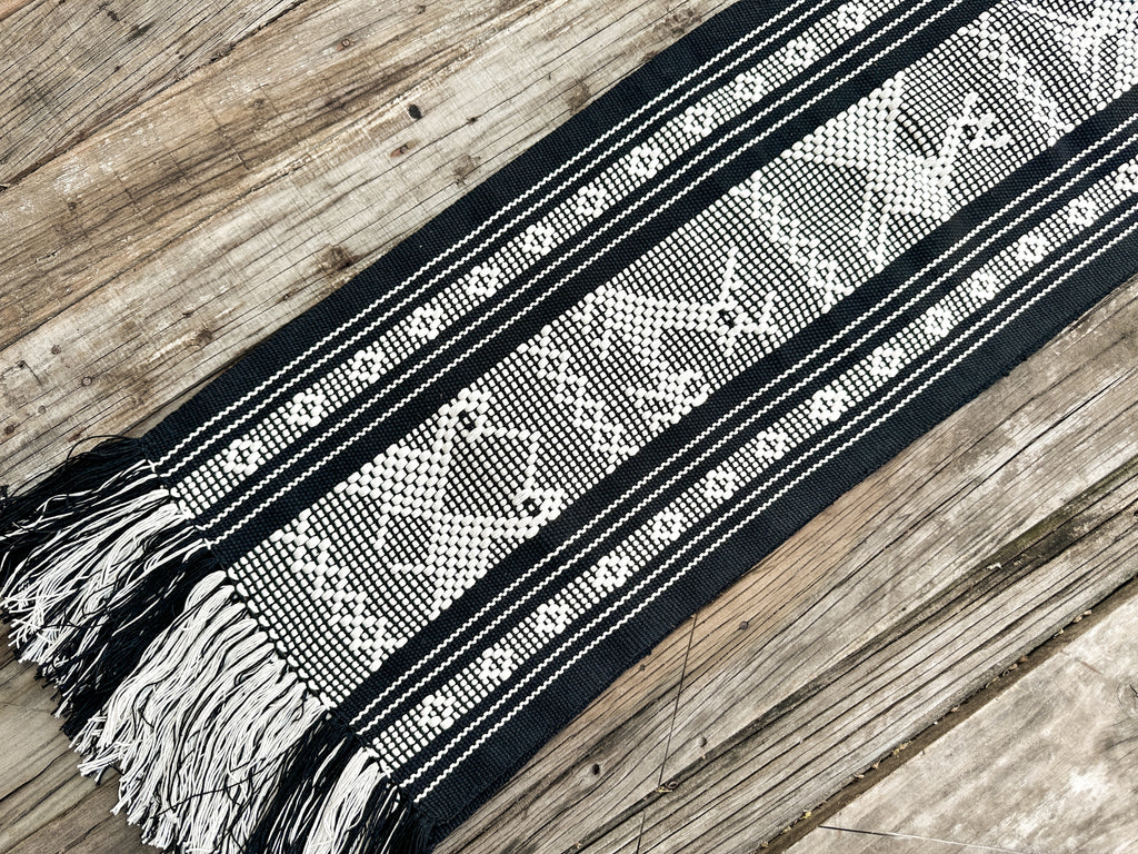 Martina Jalieza Table Runner