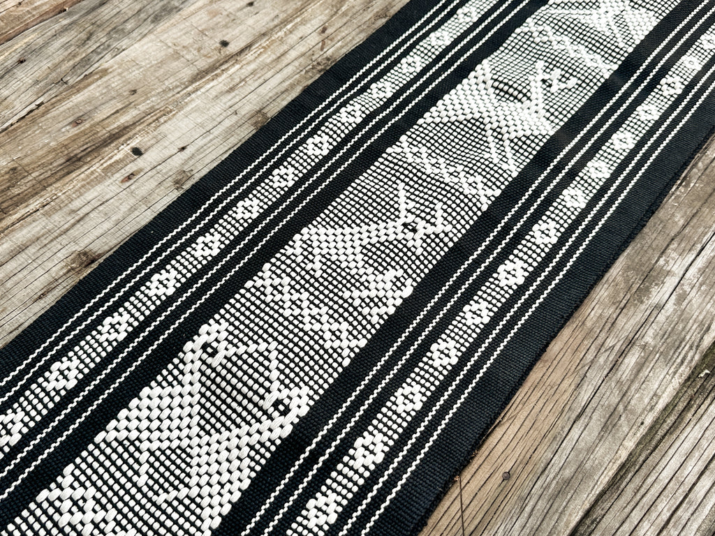 Martina Jalieza Table Runner