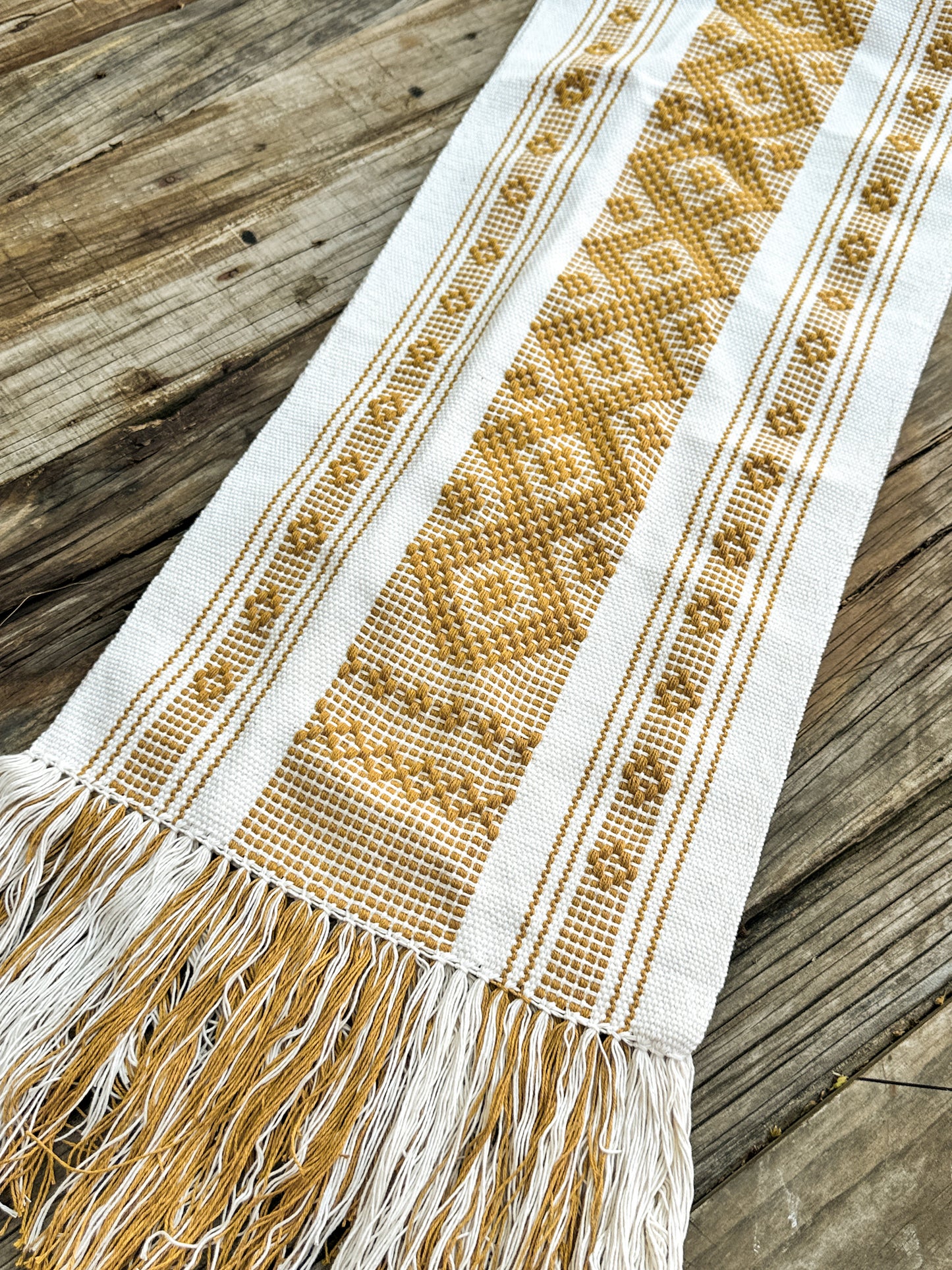 Lucia Jalieza Table Runner