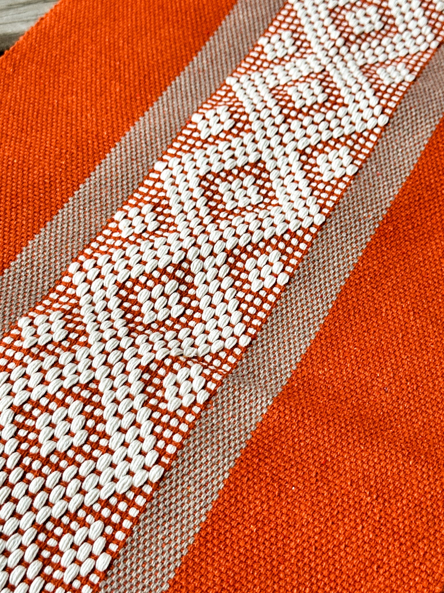 Lidia Jalieza Table Runner