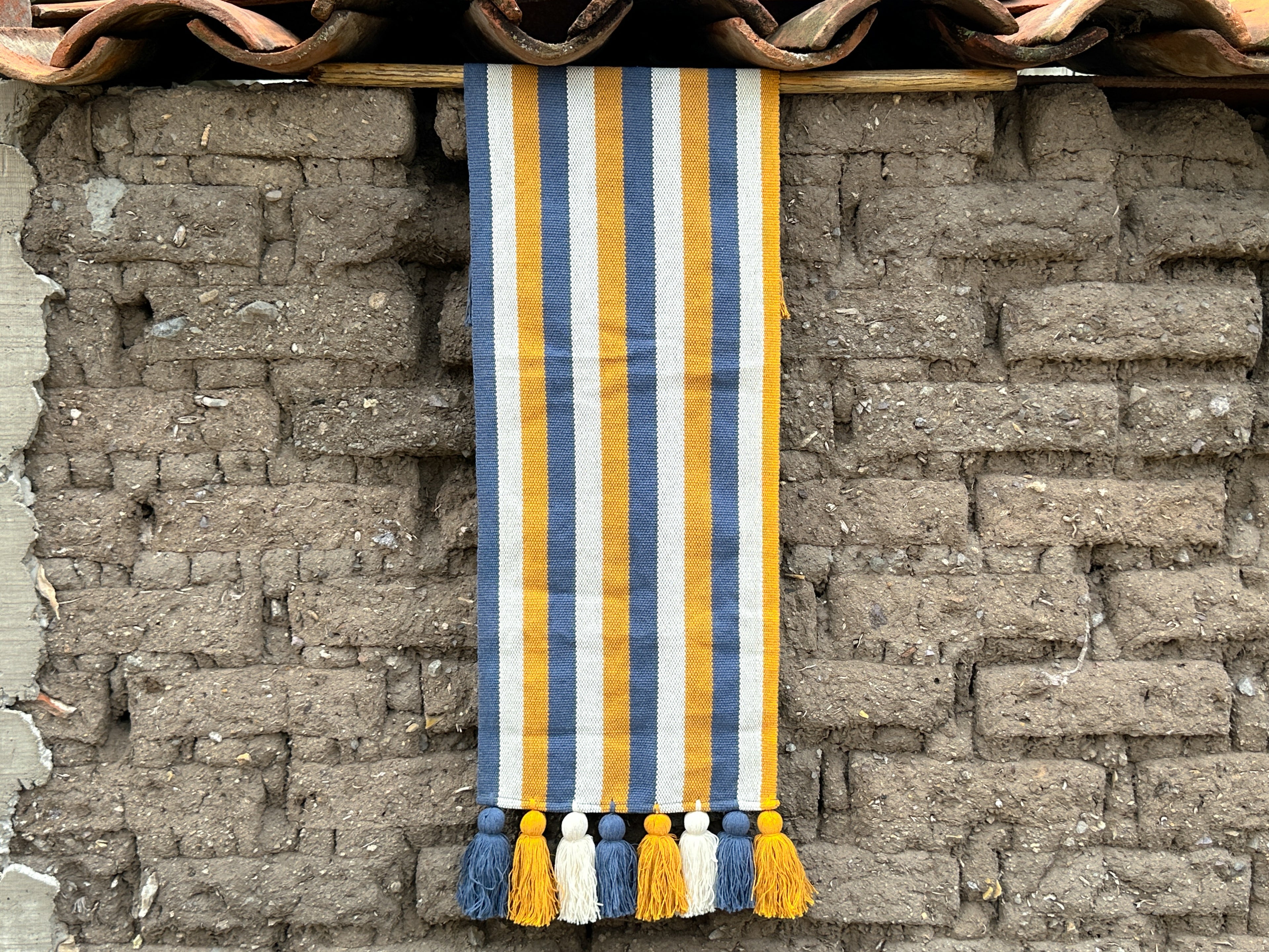 Carolina Jalieza Table Runner