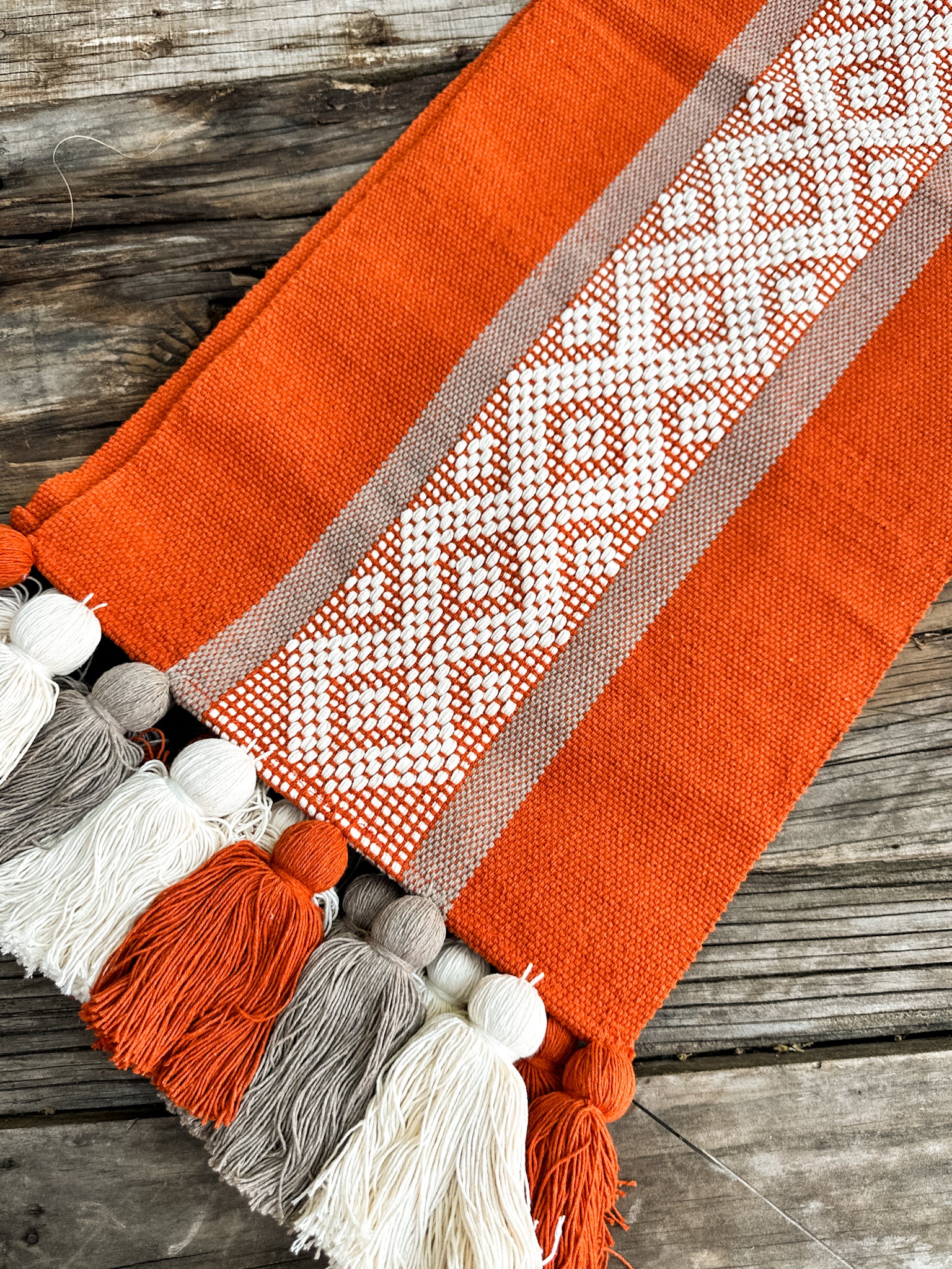 Lidia Jalieza Table Runner