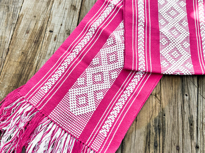 Bugambilia Jalieza Table Runner