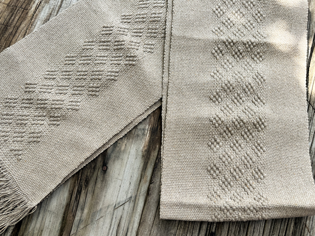 Olivia Jalieza Table Runner