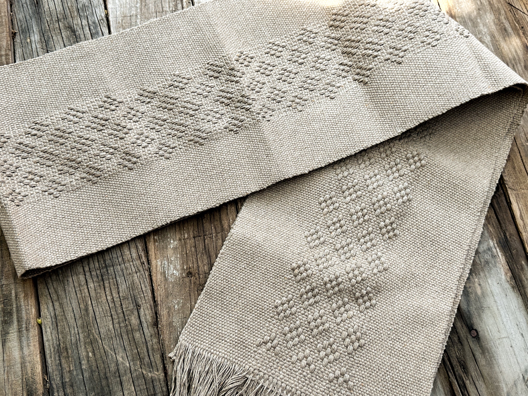 Olivia Jalieza Table Runner