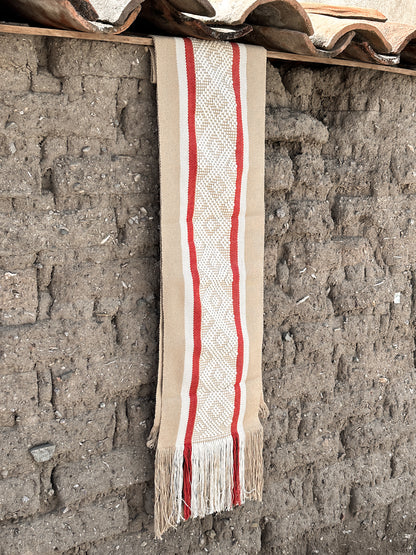 Oli Jalieza Table Runner