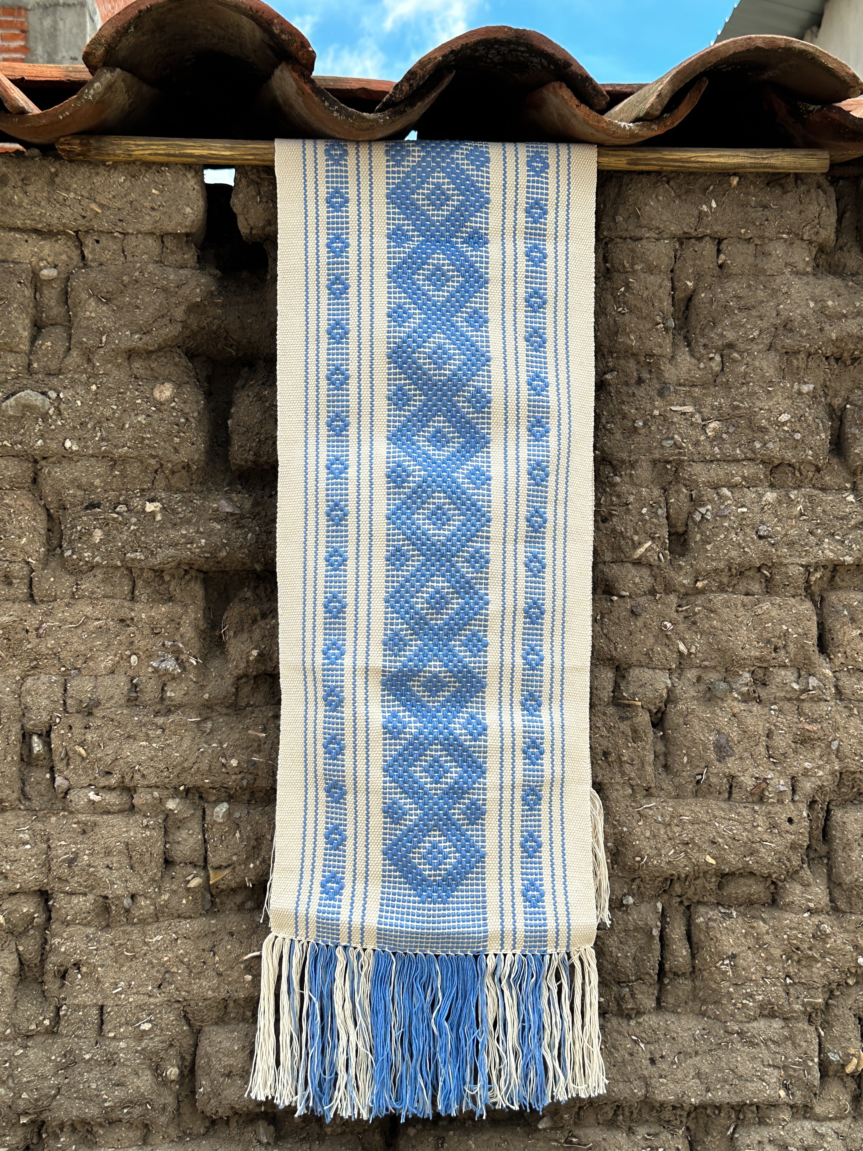 Dalia Jalieza Table Runner