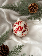 "Roja Navidad" Christmas Ornament