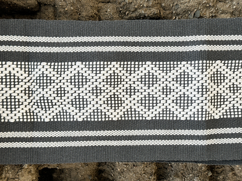 Otoño Jalieza Table Runner