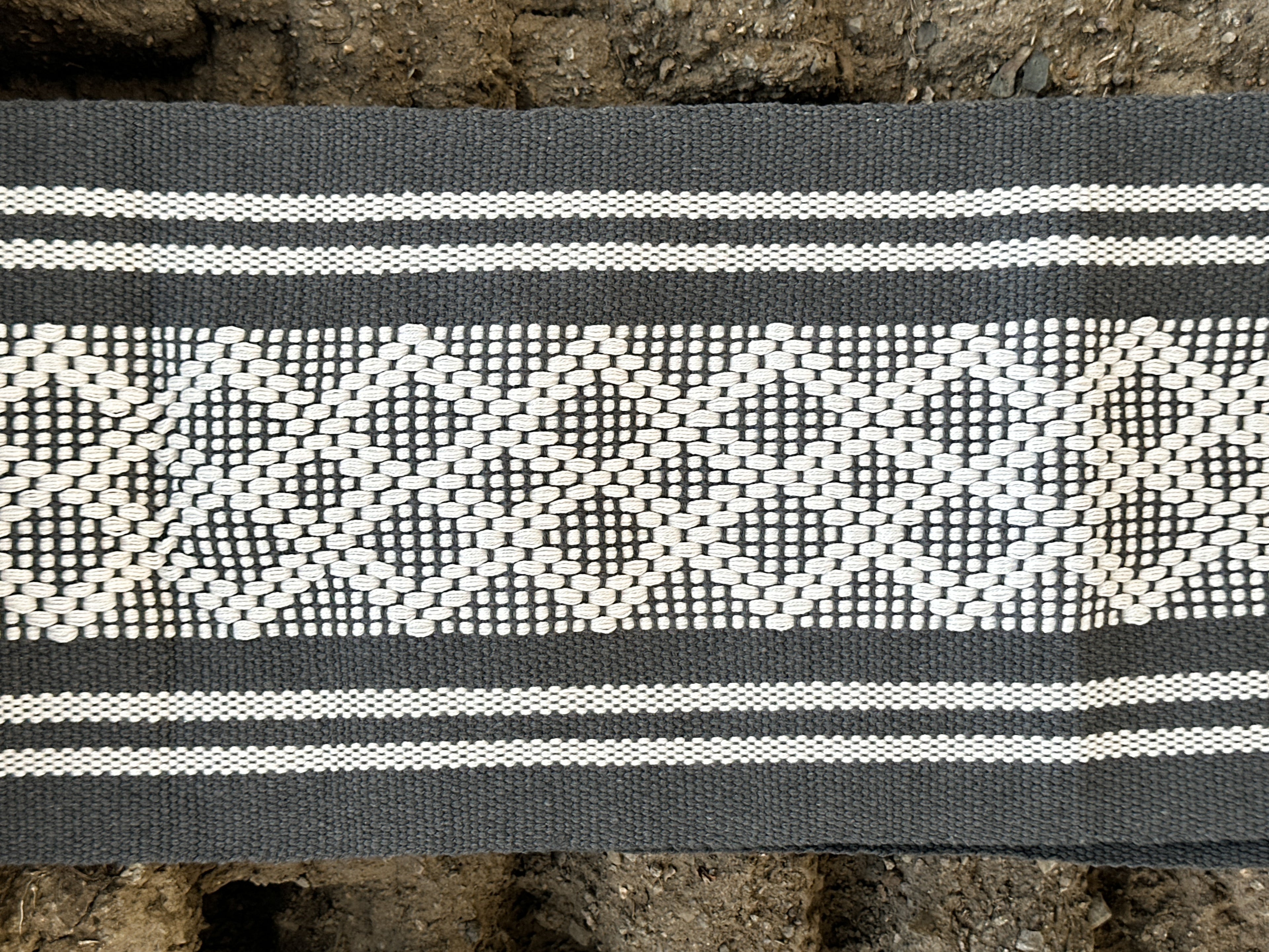 Otoño Jalieza Table Runner