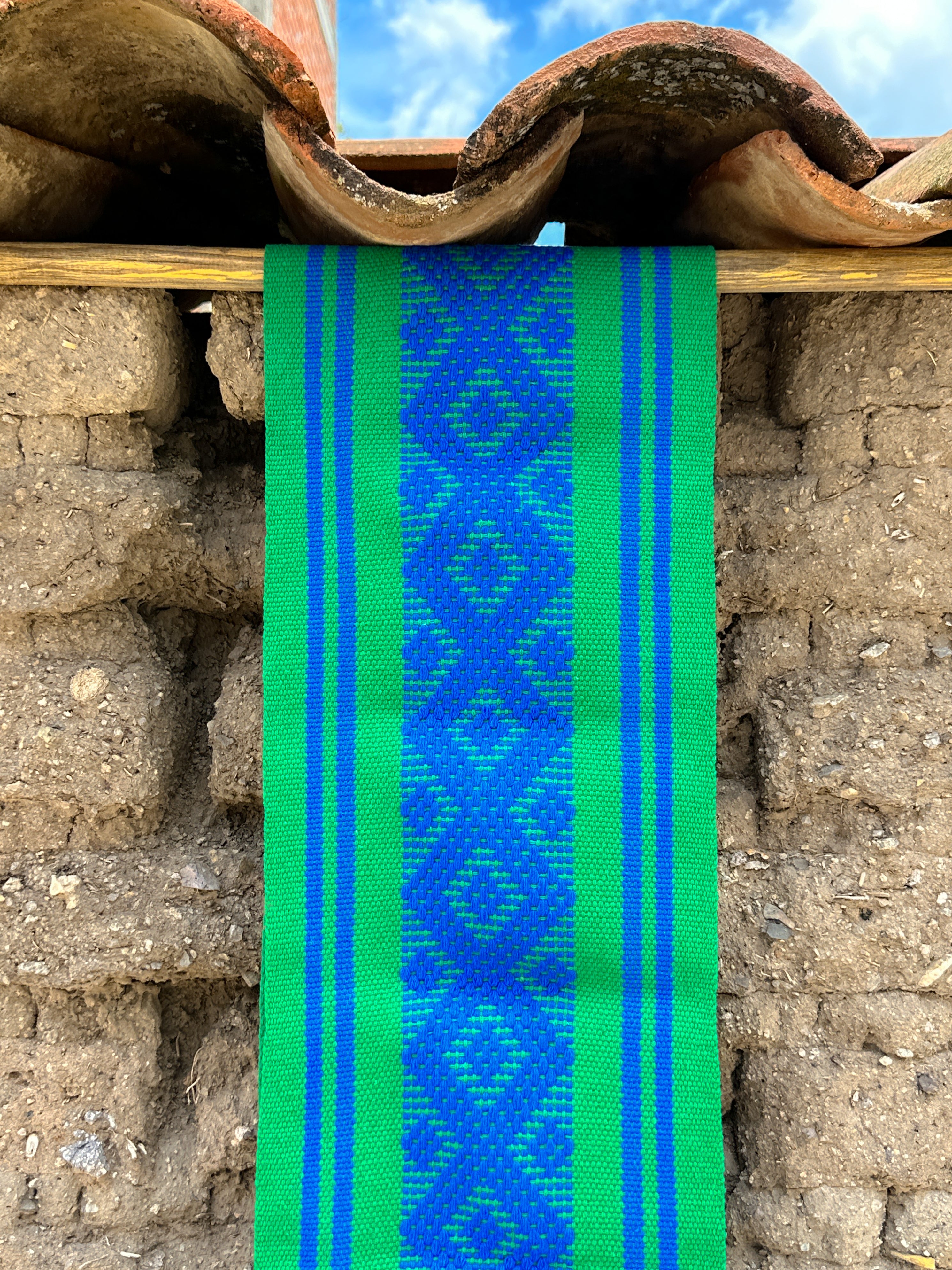 Isla Jalieza Table Runner