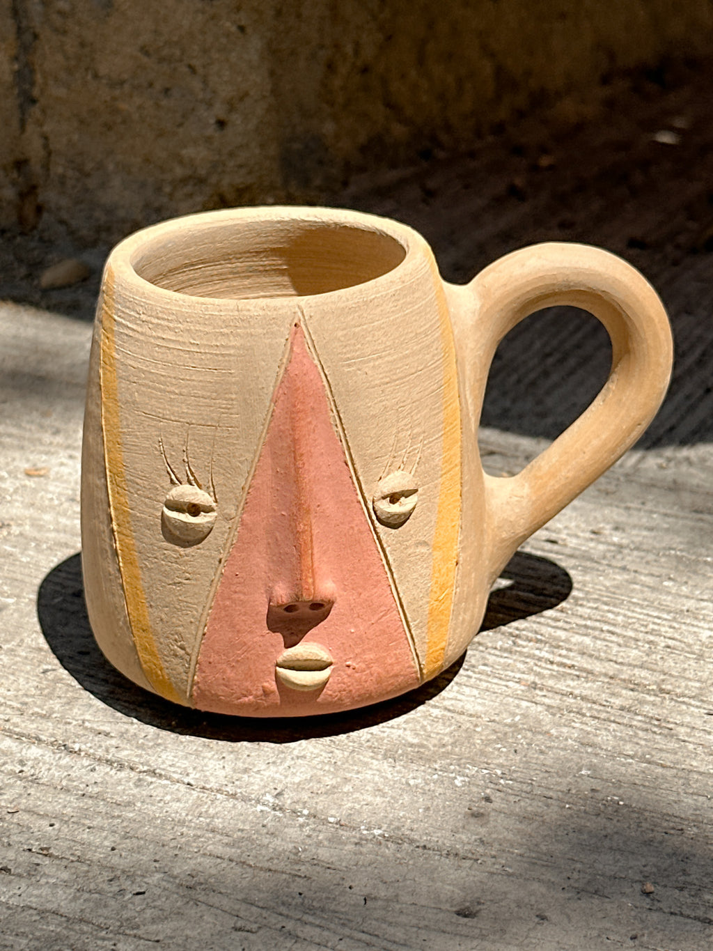 Taza Atzompa hecha a mano