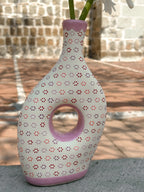 Jarrón redondo con flores en preventa (ENVÍO EN APROX. 6-12 SEMANAS)