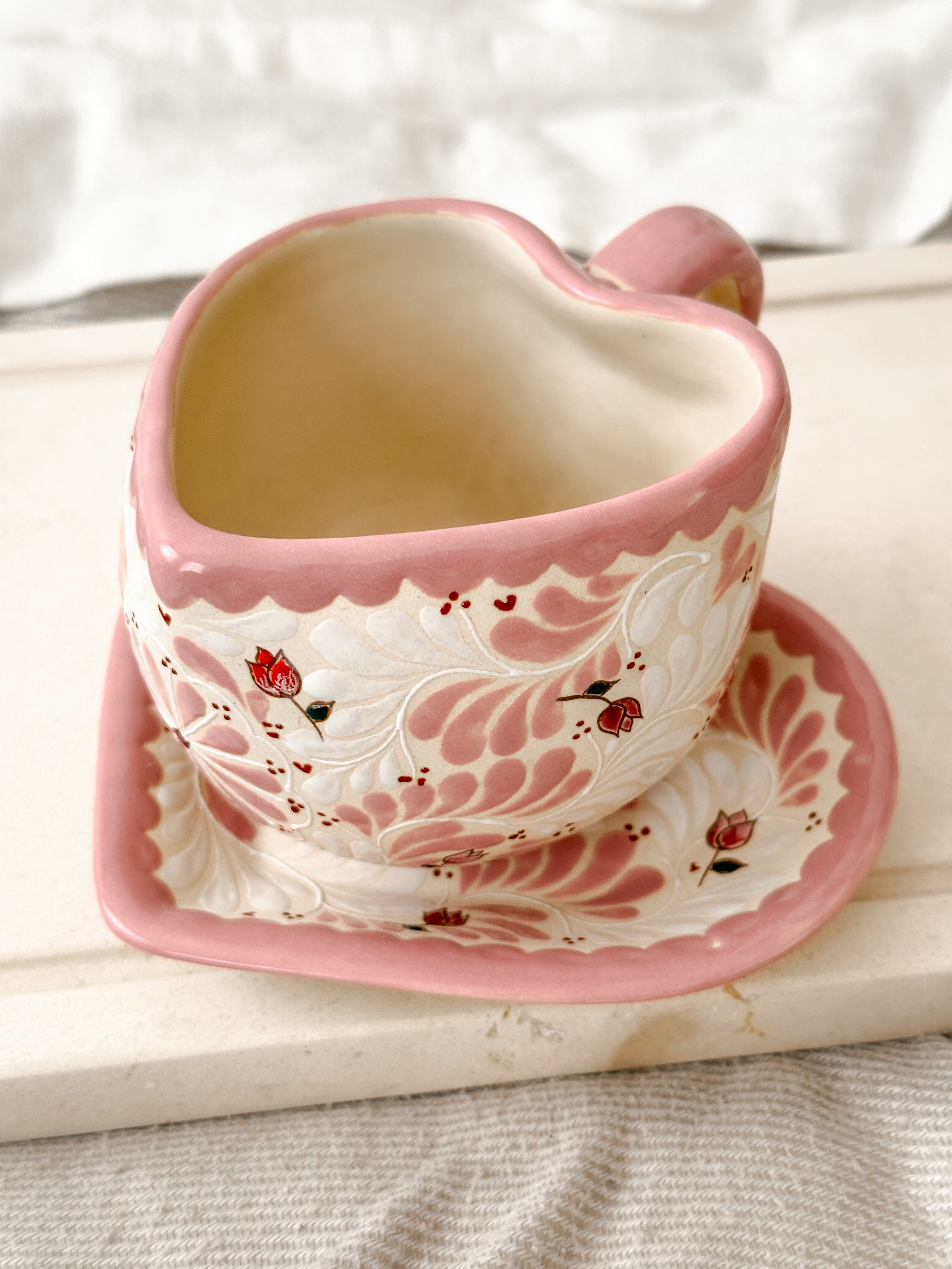 PRE-ORDER Tulip Mug And Plate Set (SHIPS IN APPROX. 6-12 WEEKS)